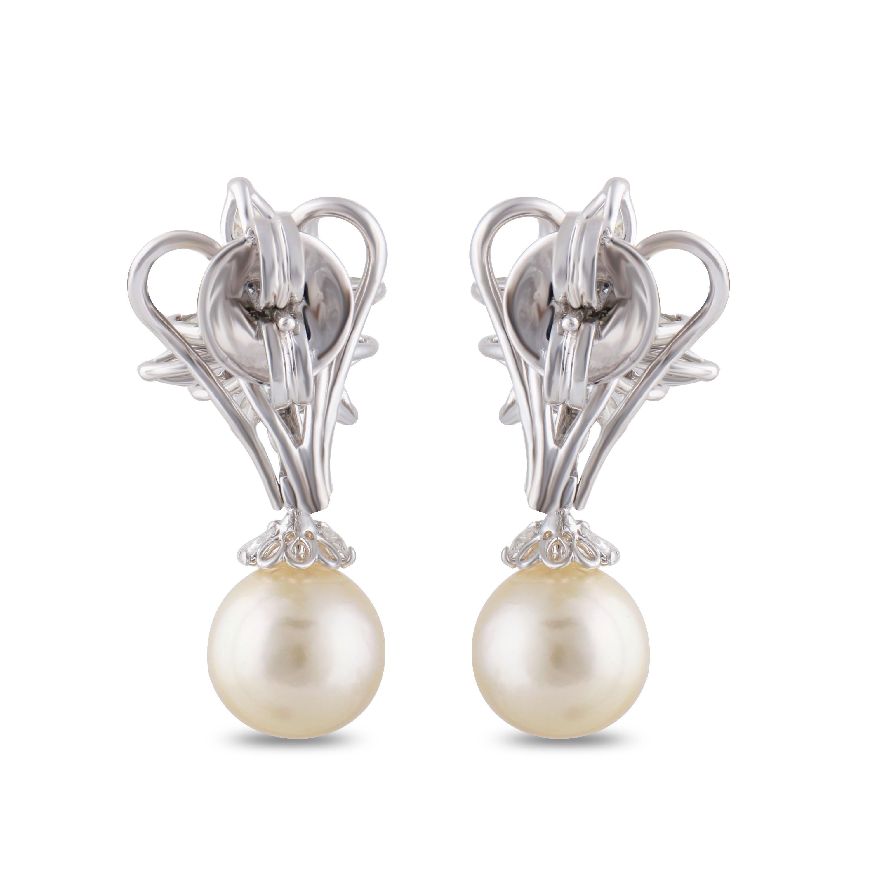 Rose Cut Studio Rêves Diamonds and South Sea Pearl Earrings in 18 Karat White Gold For Sale
