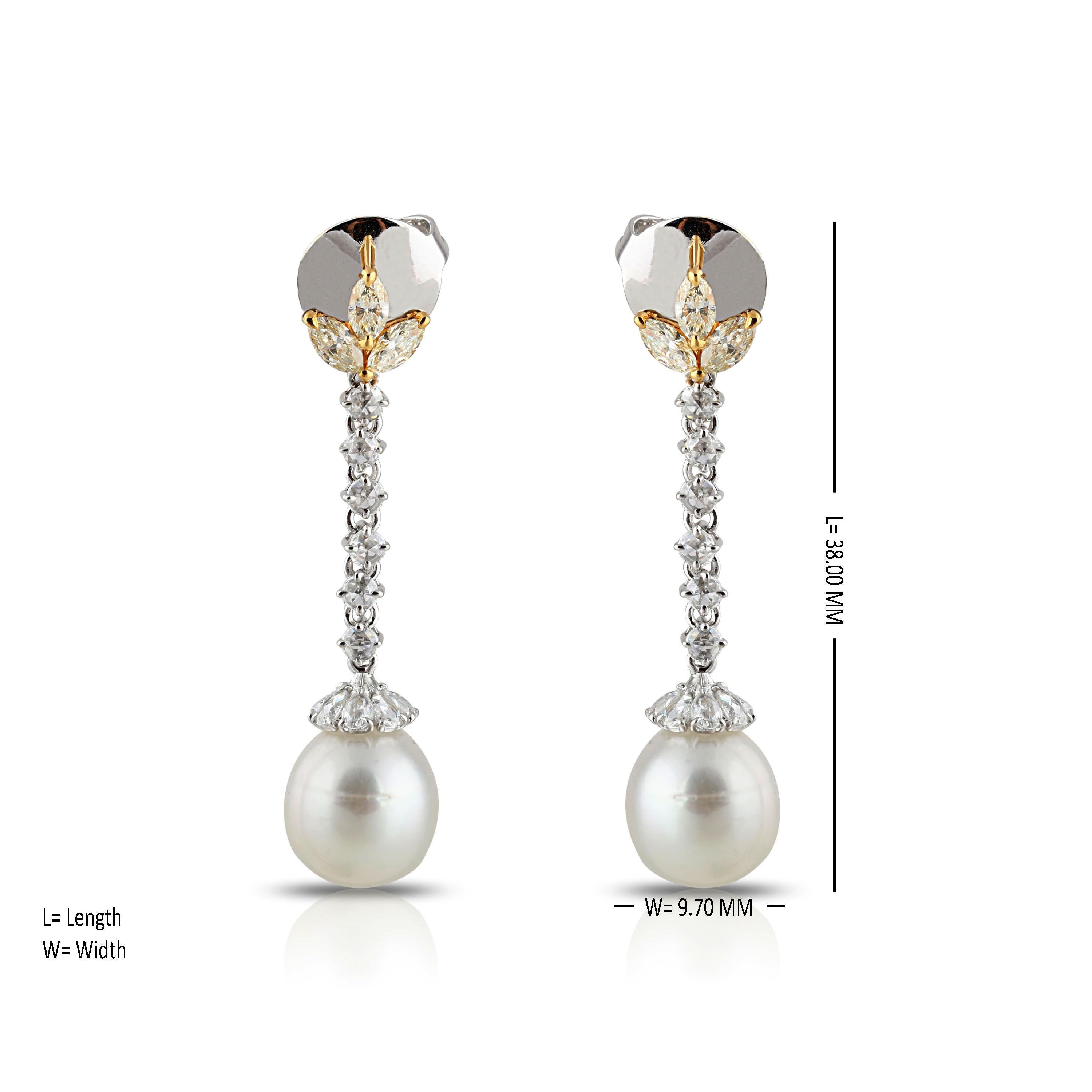 Modern Studio Rêves Diamonds and South Sea Pearls Dangling Earrings in 18 Karat Gold For Sale