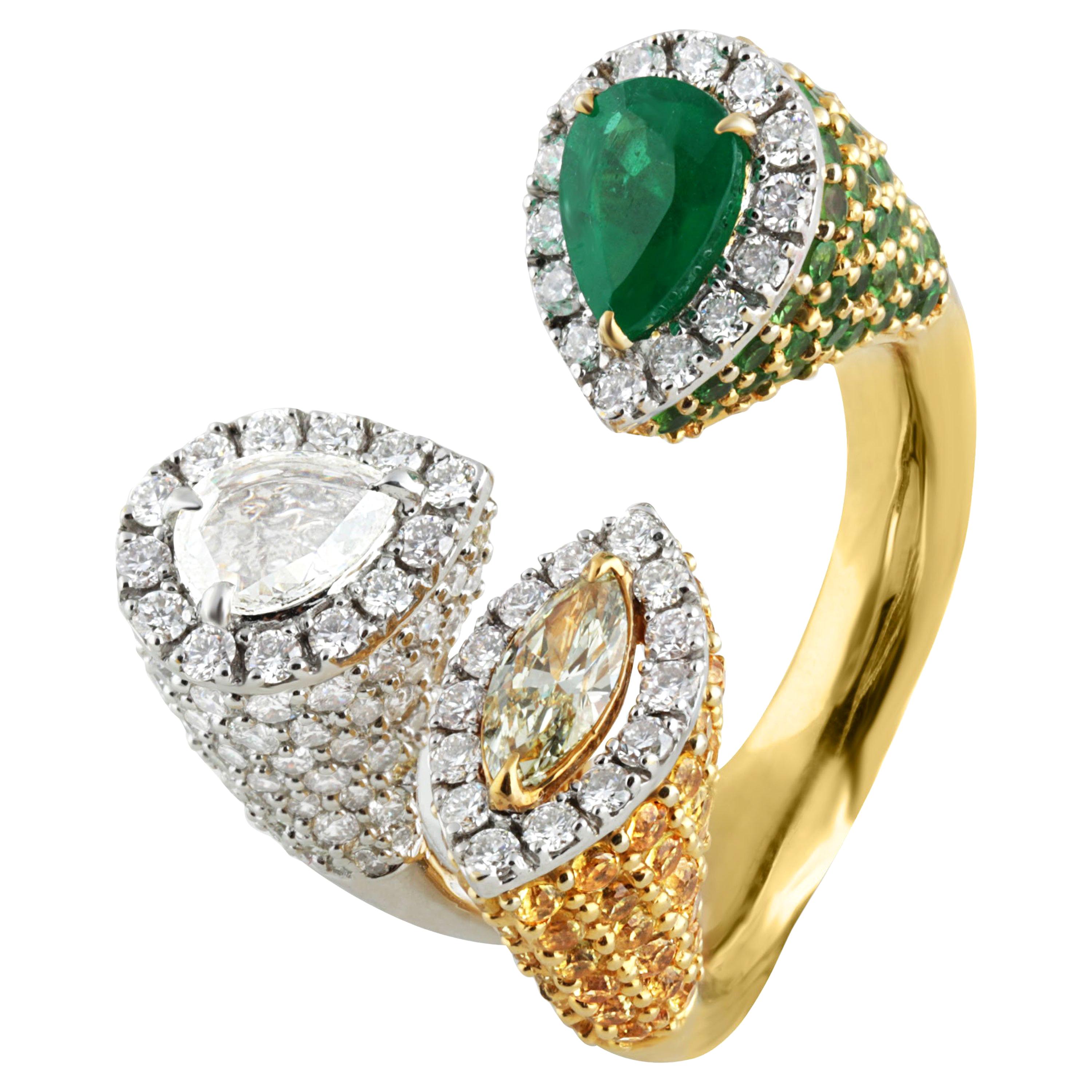 Studio Rêves Emerald and Diamond Claw Cocktail Ring in 18 Karat Gold For Sale