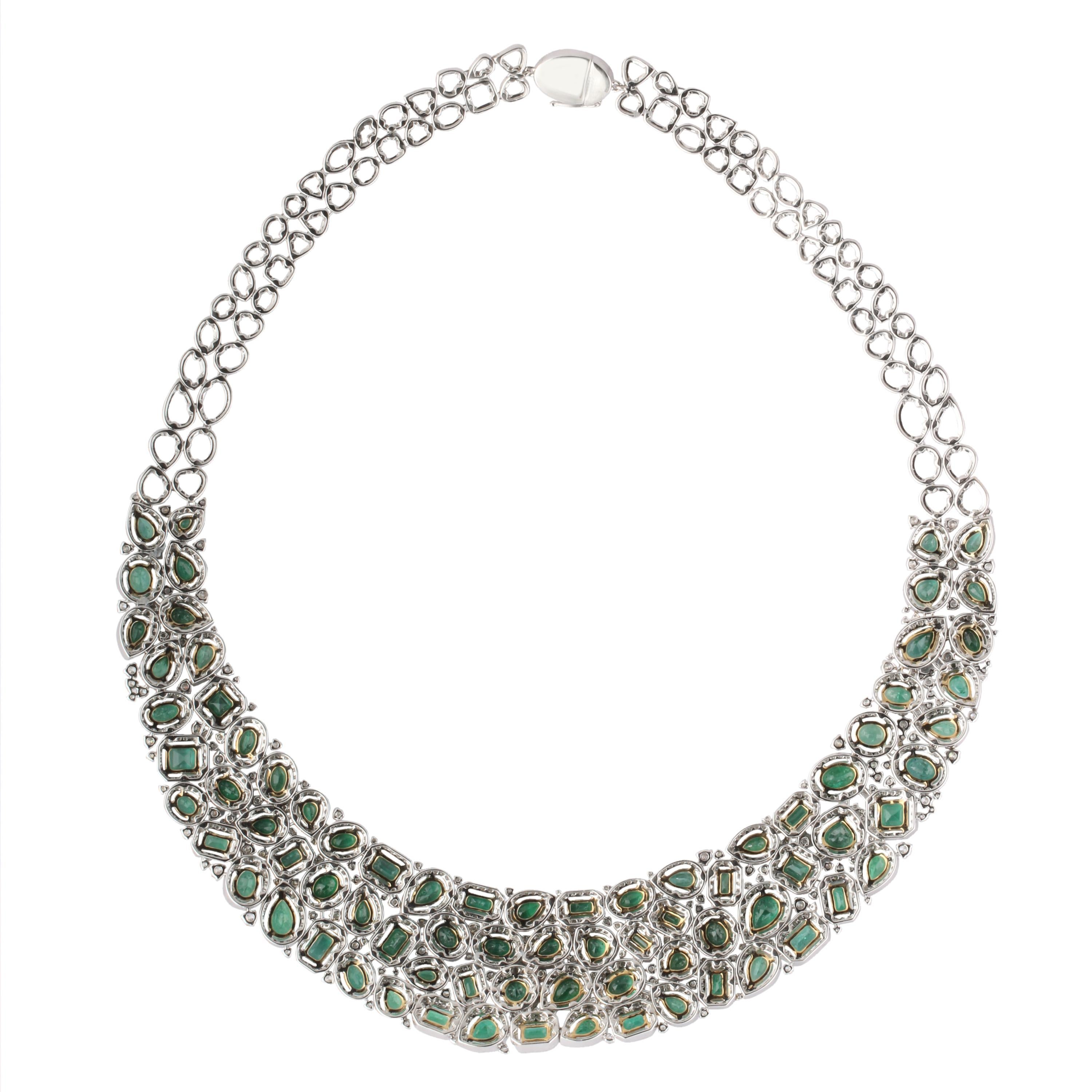 Modern Studio Rêves Emerald and Diamond Cleopatra Necklace in 18 Karat Gold For Sale