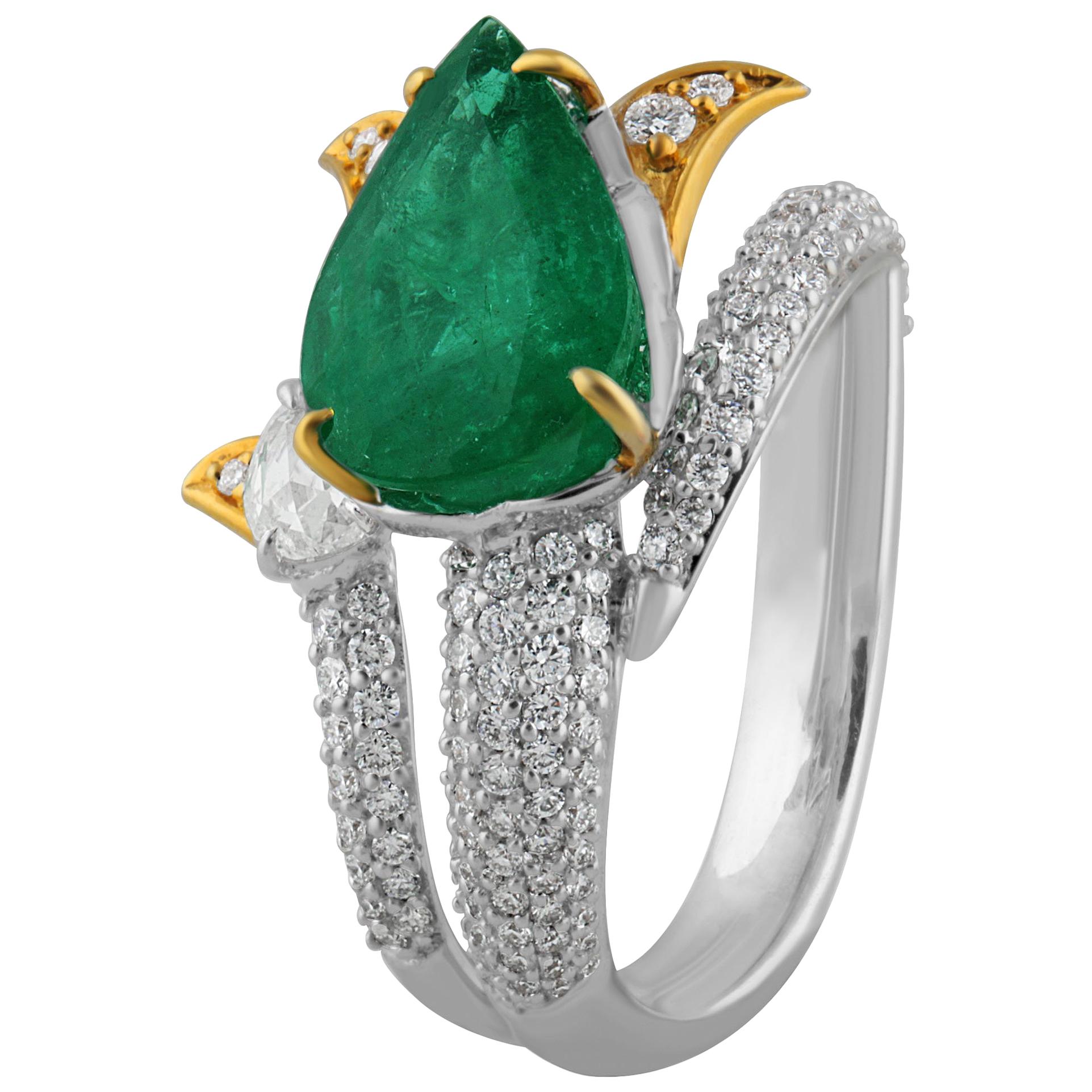 Studio Rêves Emerald and Diamonds Bud Ring 18 Karat Gold For Sale