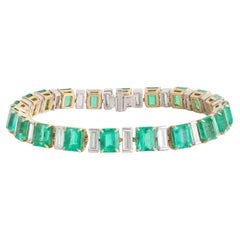 Studio Rêves Emerald Continuum Tennis Bracelet with Diamonds in 18 Karat Gold