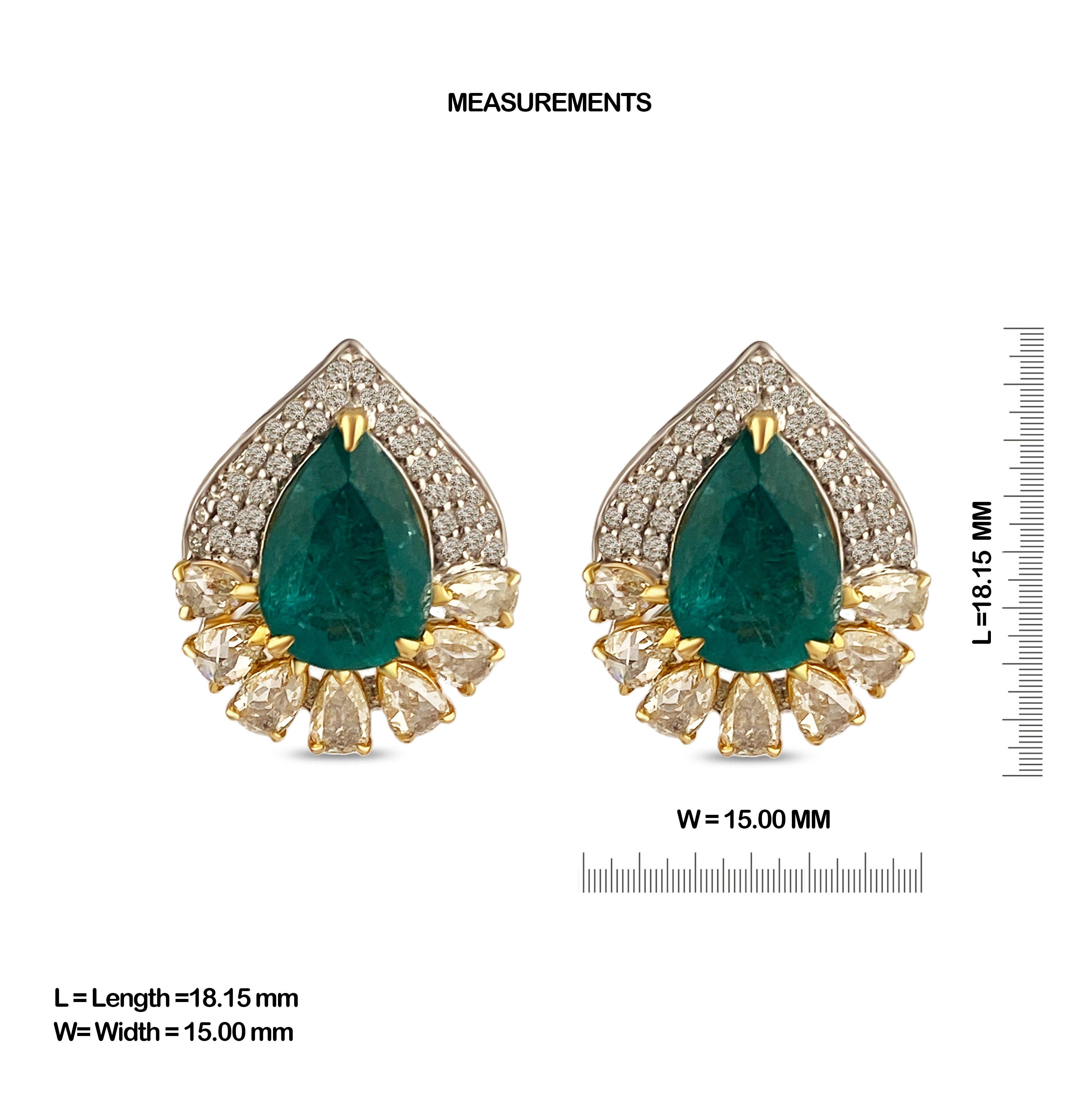 Taille poire Studio Rêves Boucles d'oreilles poire émeraude en or blanc 18 carats en vente