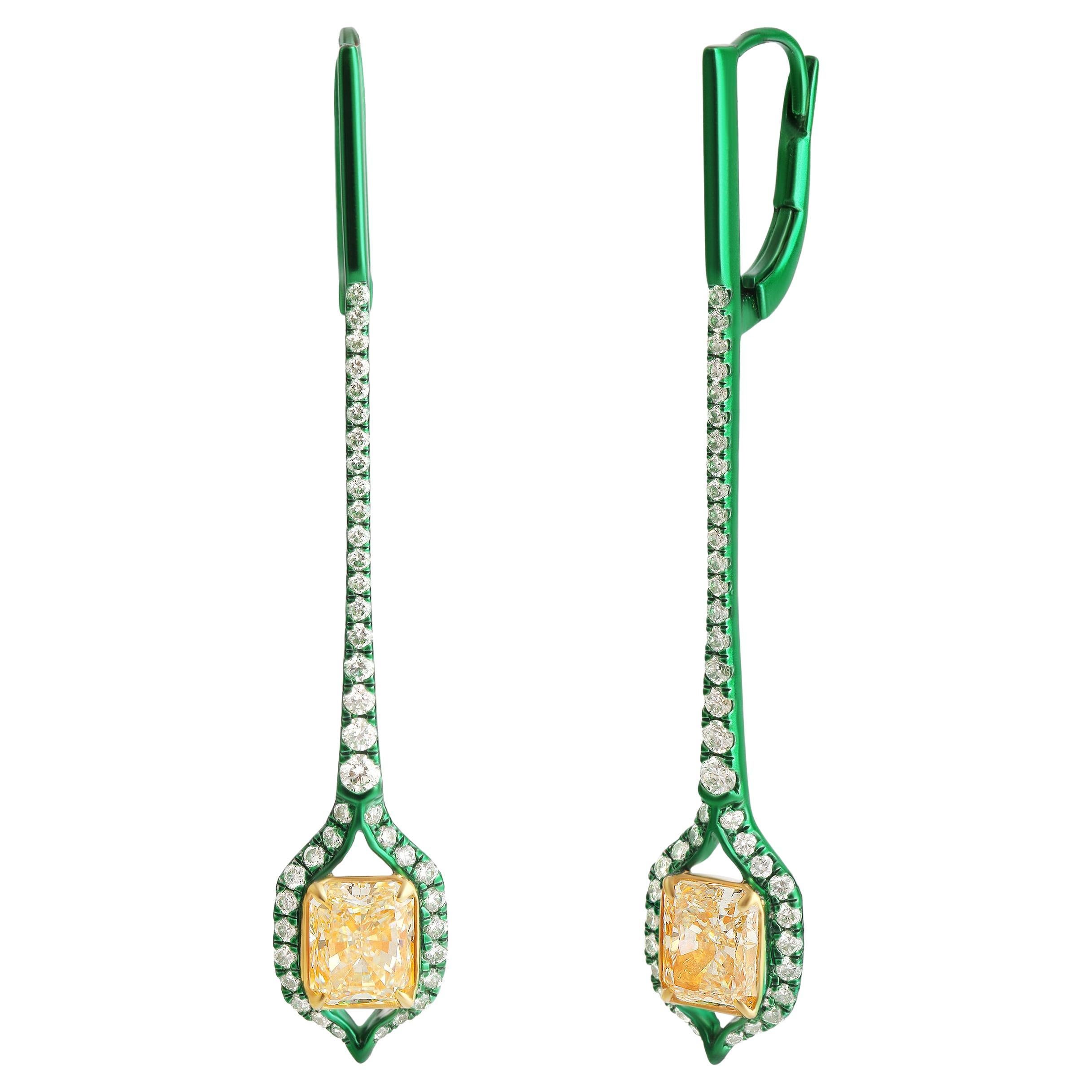 Studio Rêves Orecchini "Eternal Grace" in oro 18 carati con diamante e rodio verde in vendita