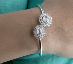 Studio Rêves Bracciale floreale con diamanti taglio rosa in oro 18 carati