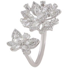 Studio Rêves Floret Fashion Diamond Ring in 18 Karat White Gold