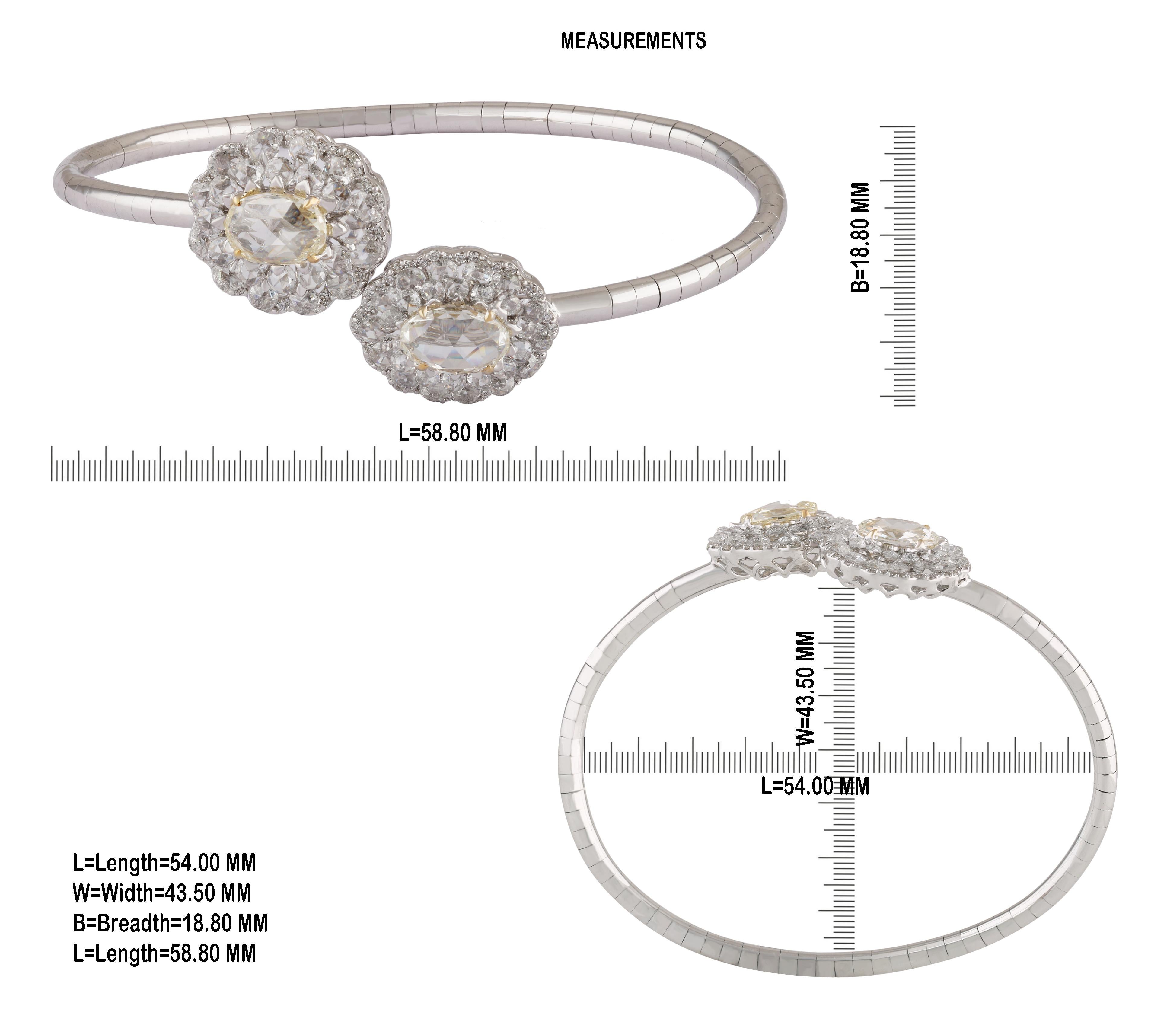 Studio Rêves Floret Rose Cut Diamond Bracelet in 18 Karat Gold In New Condition For Sale In Mumbai, Maharashtra
