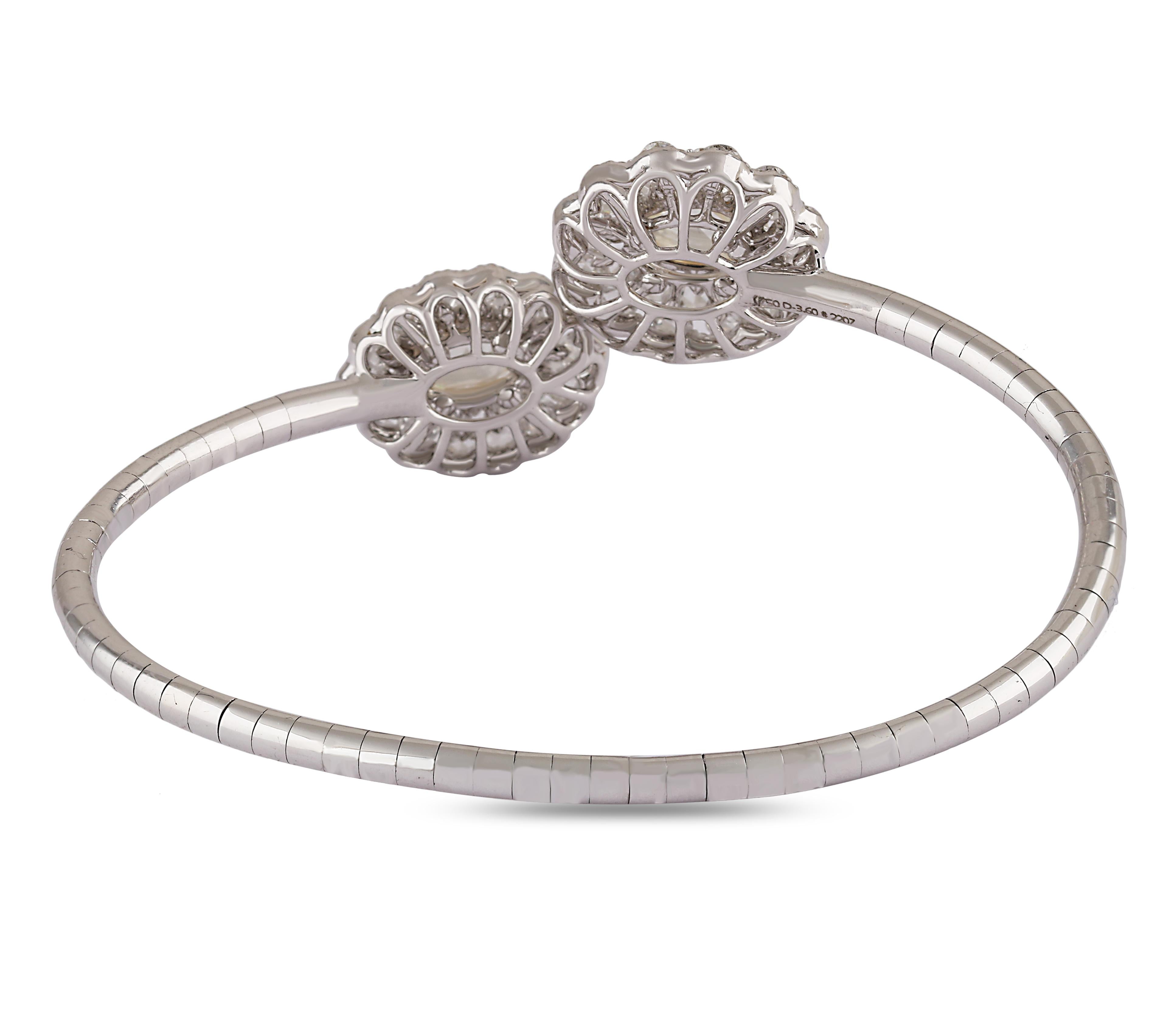 Studio Rêves Floret Rose Cut Diamond Bracelet in 18 Karat Gold For Sale 4