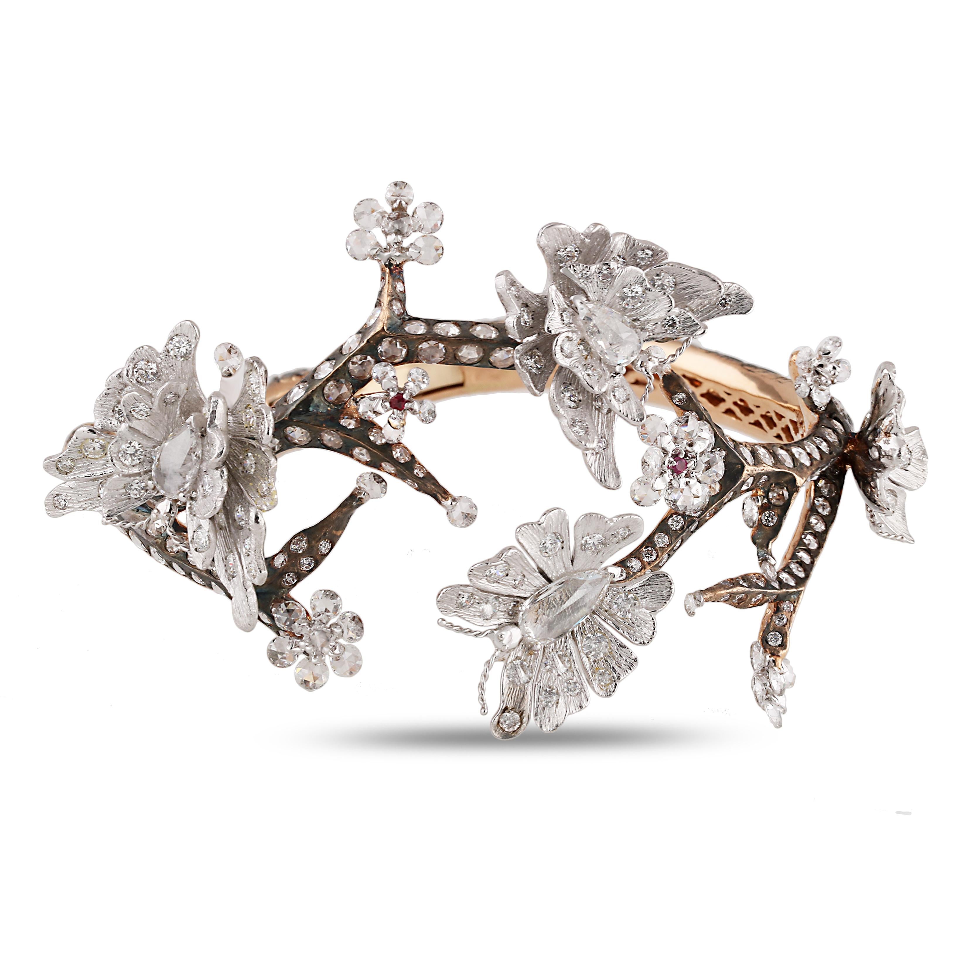 Rose Cut Studio Rêves Handcrafted Diamond Butterfly Bracelet in 18 Karat Gold For Sale