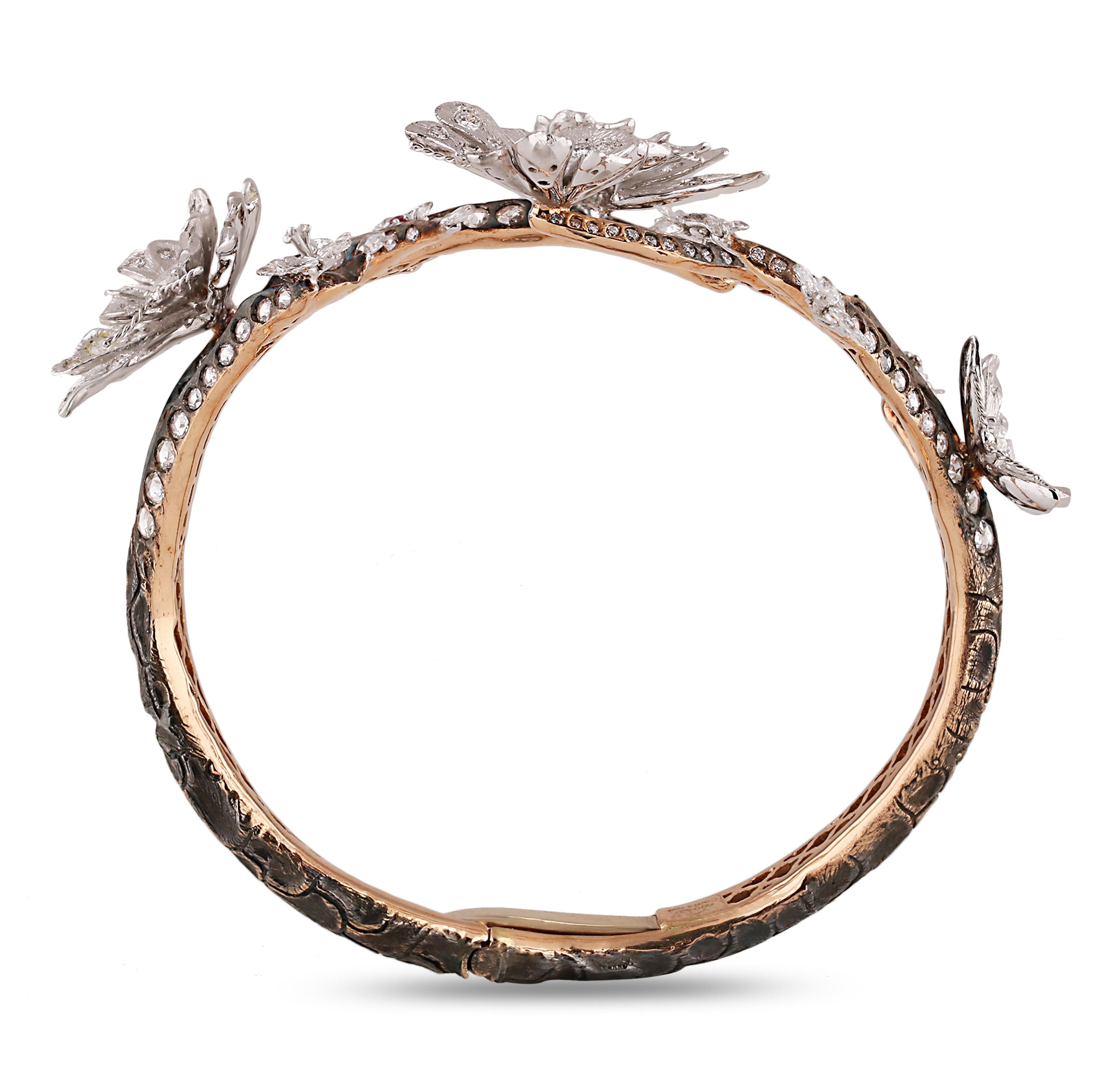 Women's Studio Rêves Handcrafted Diamond Butterfly Bracelet in 18 Karat Gold For Sale
