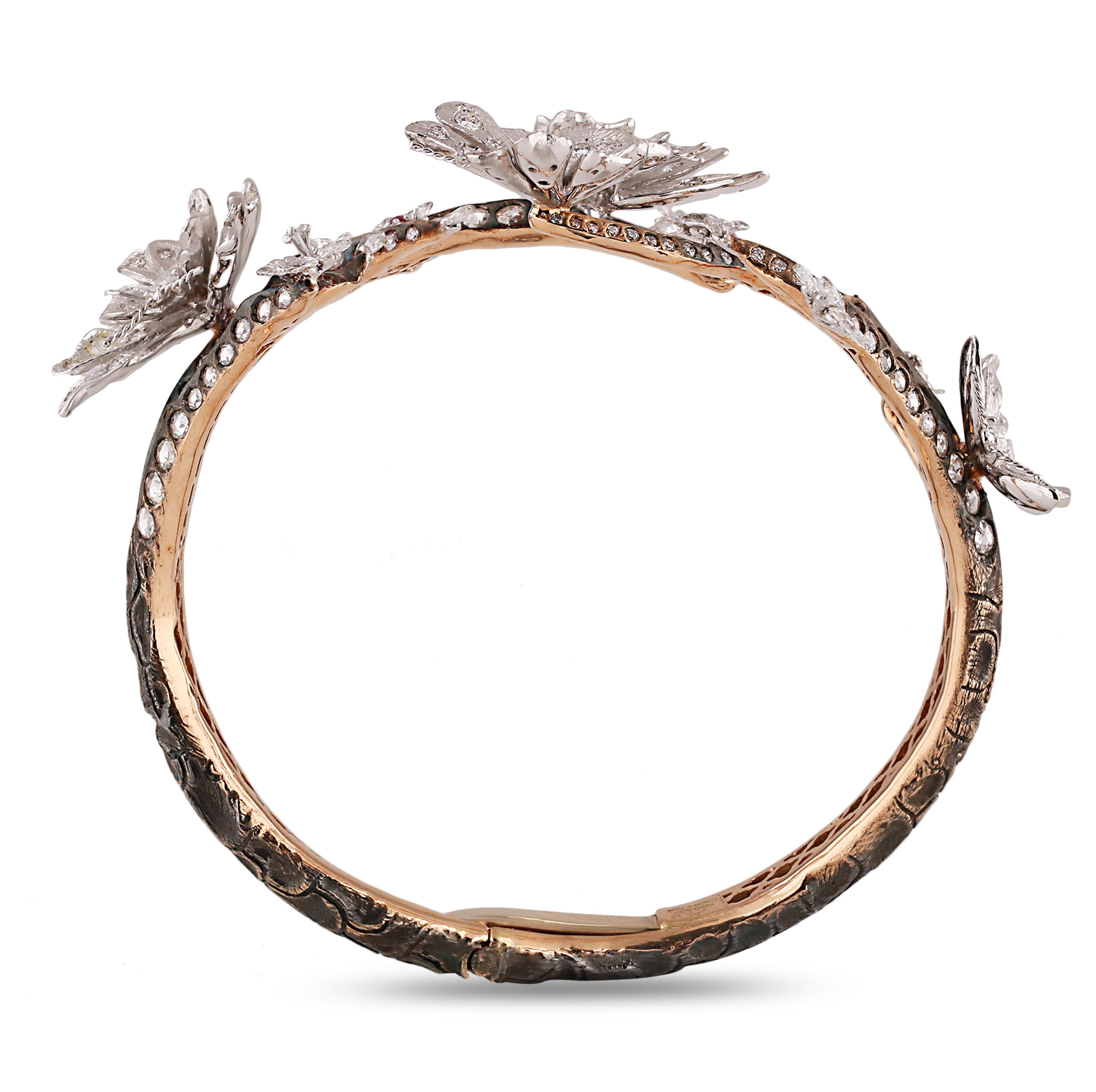 Studio Rêves Bracciale con farfalla e diamante in oro 18 carati realizzato a mano in vendita 2