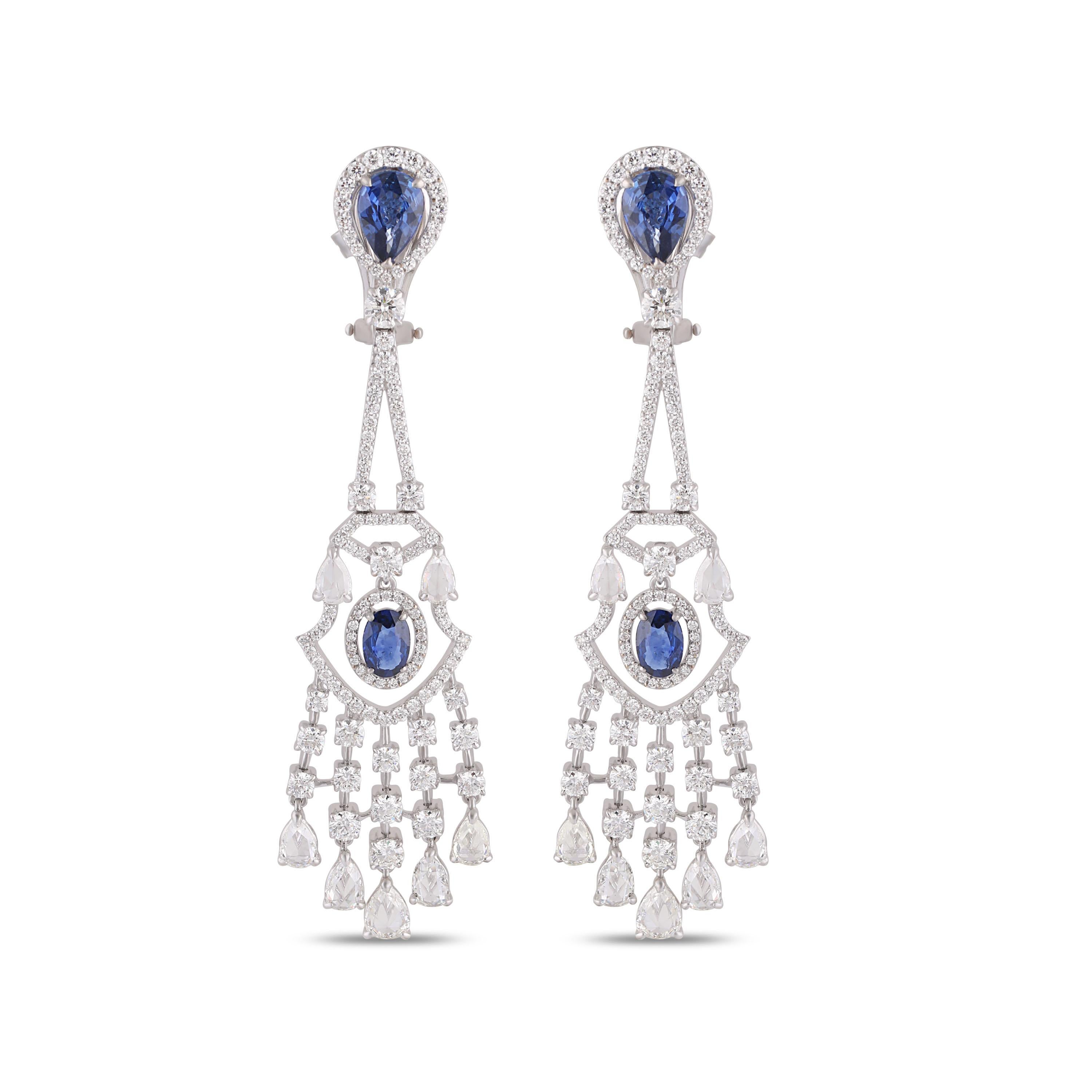 Pear Cut Studio Rêves Lacy Dangling Earrings with Diamonds and Blue Sapphires in 18K Gold For Sale