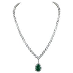 Studio Rêves Marquise Diamonds Line Necklace in 18 Karat Gold with Emerald Pear