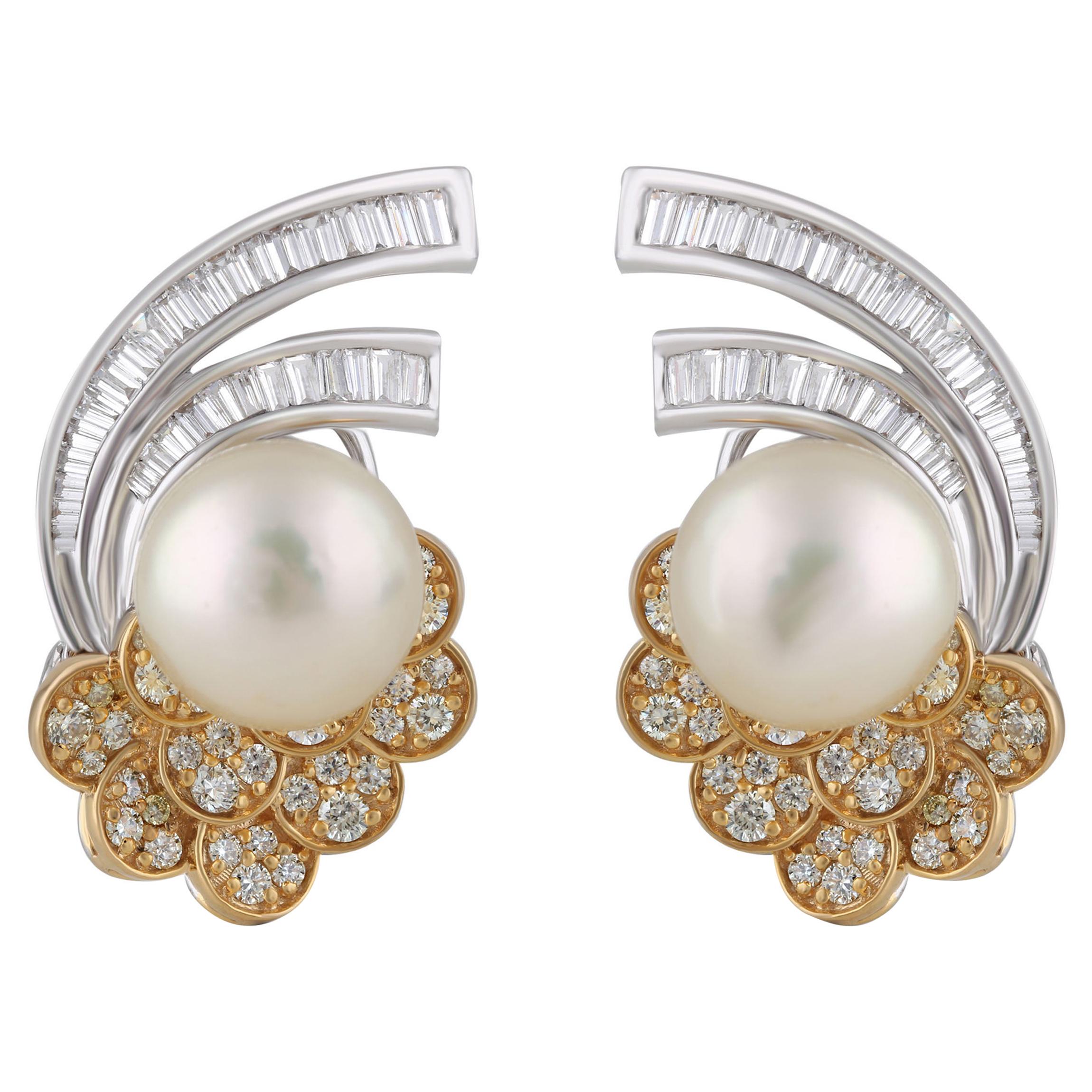 Studio Rêves Ocean Inspired Diamond and Pearl Stud Earrings in 18 Karat Gold For Sale
