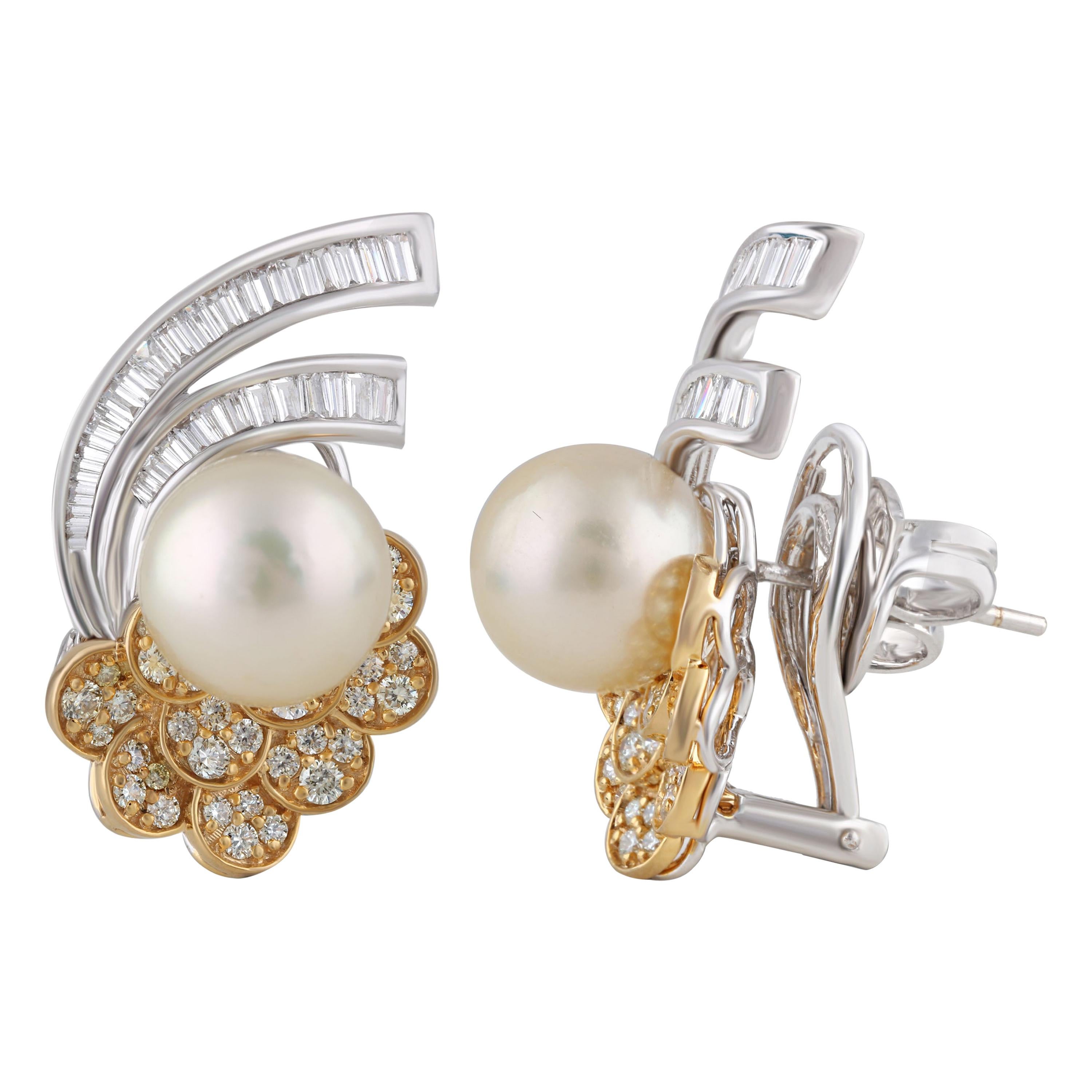 Baguette Cut Studio Rêves Ocean Inspired Diamond and Pearl Stud Earrings in 18 Karat Gold For Sale