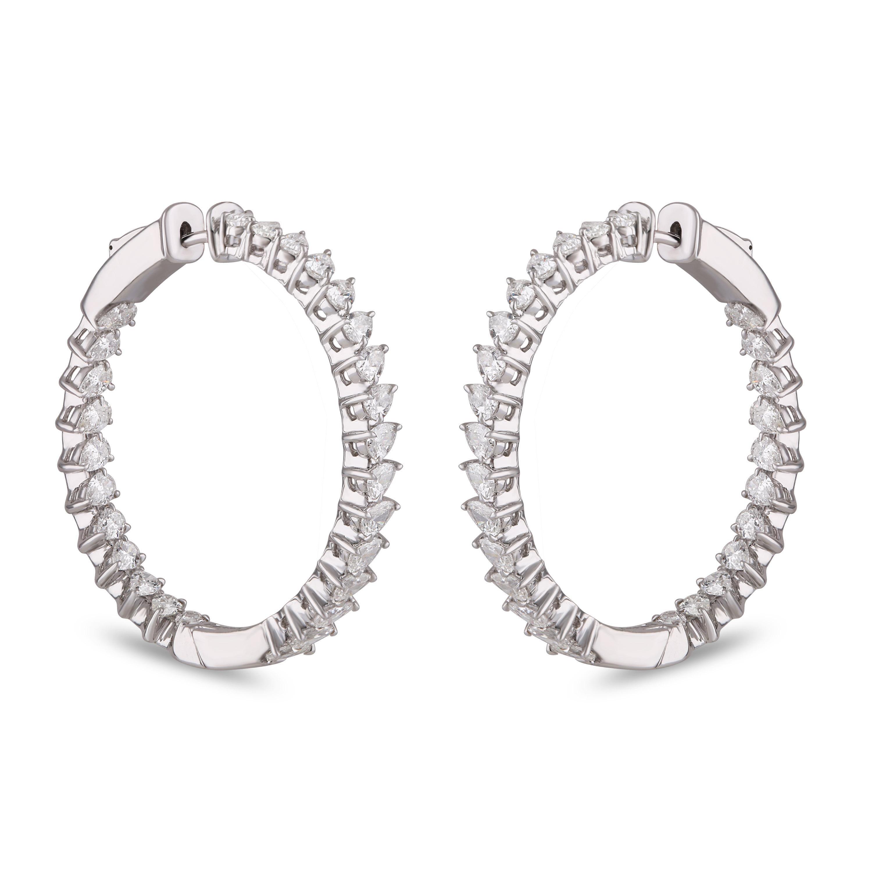 Studio Rêves Pear Diamond Hoop Earrings in 18 Karat White Gold In New Condition For Sale In Mumbai, Maharashtra