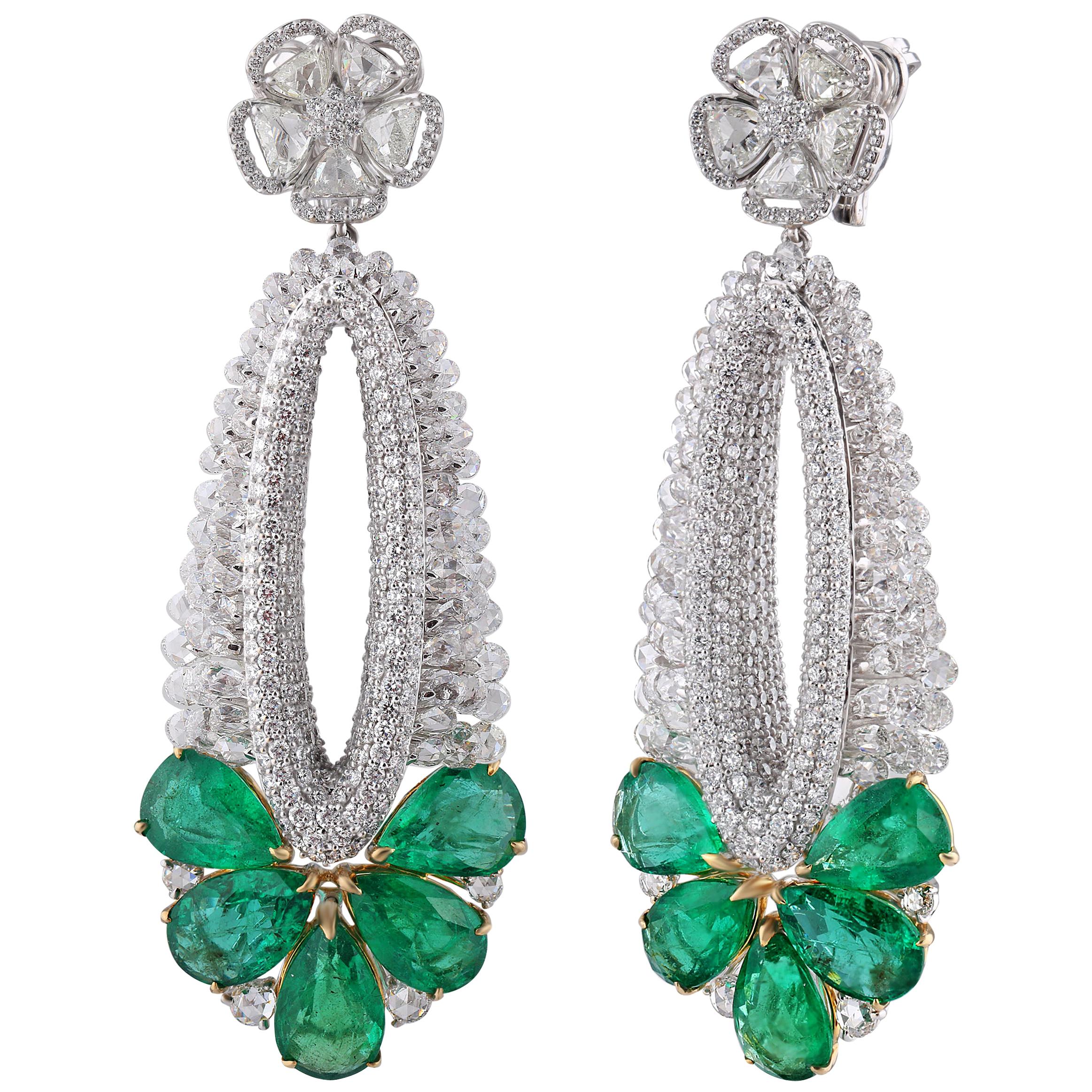 Studio Rêves Pear Emeralds and Diamonds Dangling Earrings in 18 Karat Gold For Sale