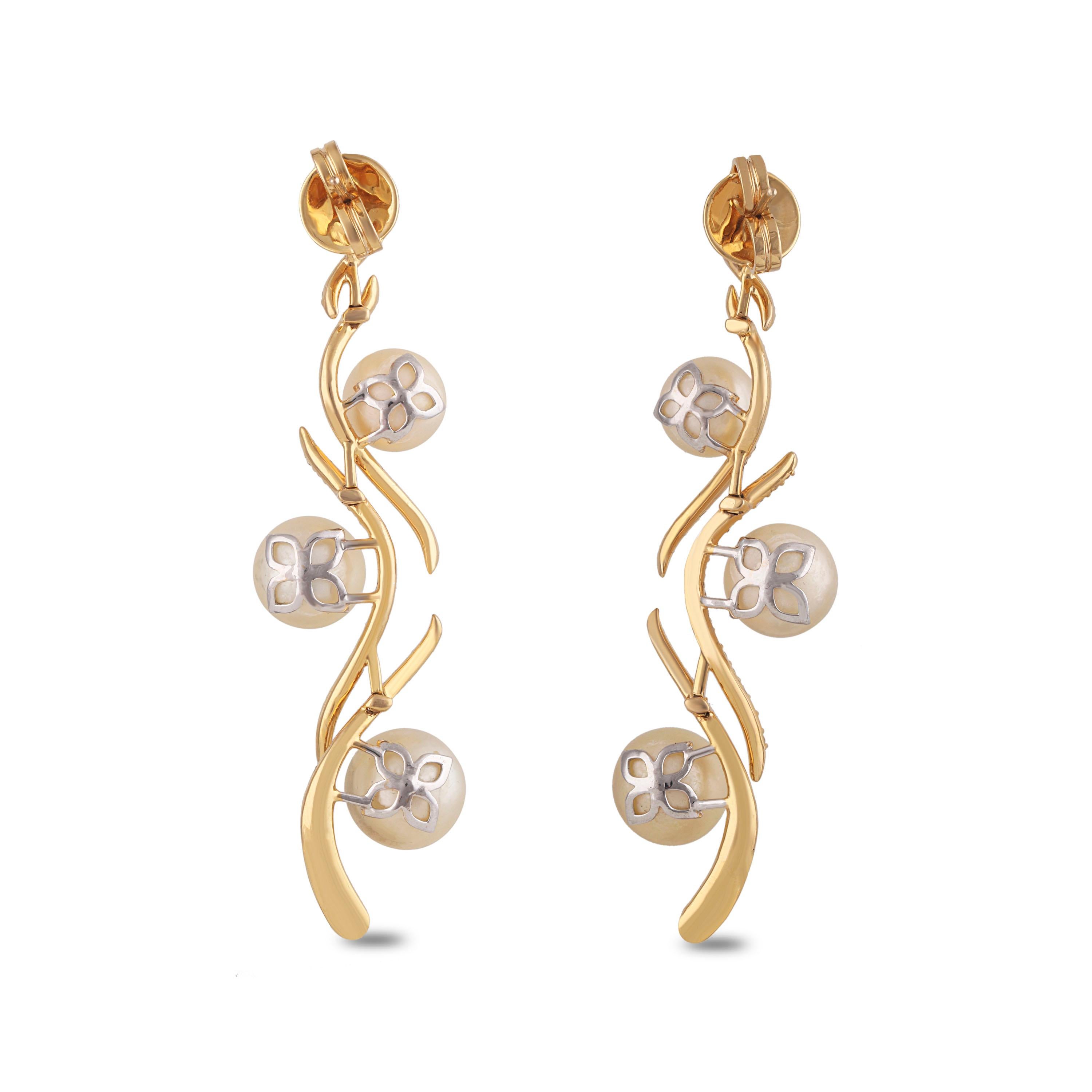 Studio Rêves Orecchino con perla e diamante in oro 18 carati in vendita 2