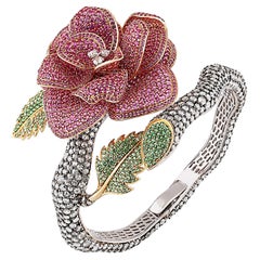 Studio Rêves Rose Bracelet with Diamond and Pink Sapphire in 18 Karat Gold