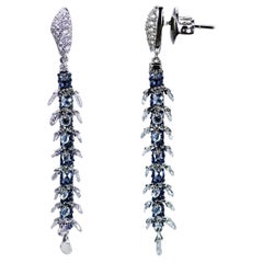 Studio Rêves Rose Cut and Blue Sapphire Dangling Earrings in 18 Karat Gold