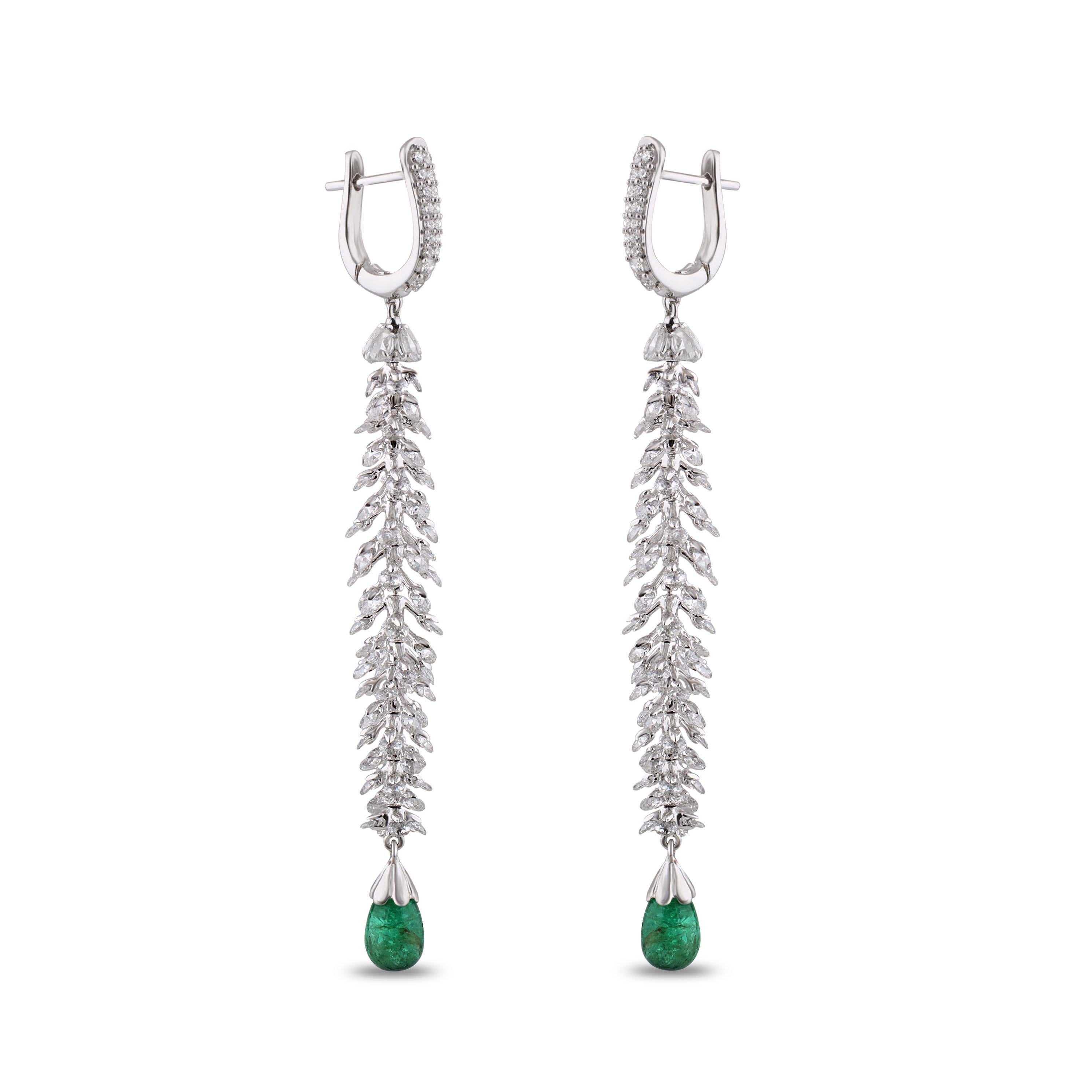 Women's Studio Rêves Rose Cut Dangling Earrings with Emeralds in 18 Karat Gold For Sale