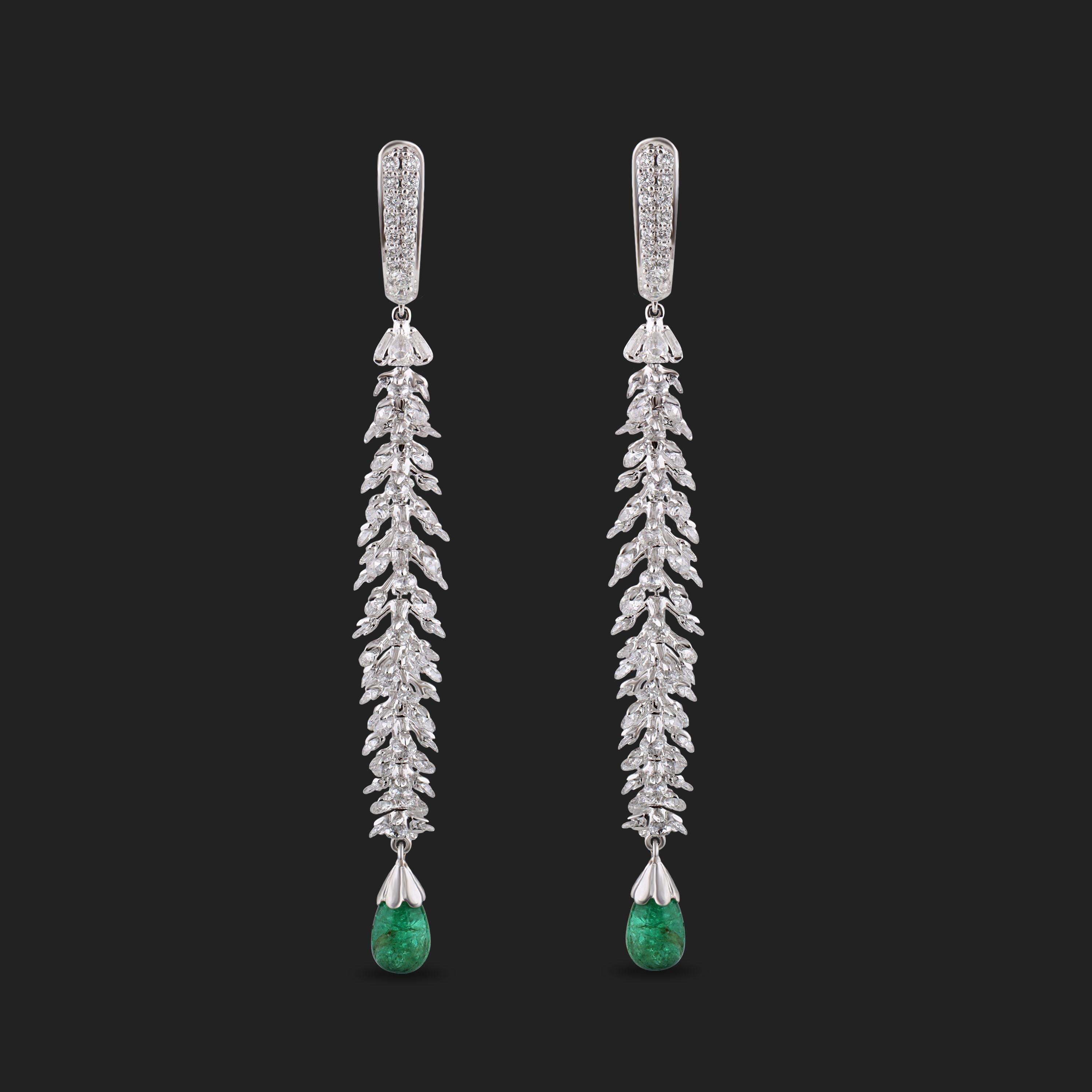 Studio Rêves Rose Cut Dangling Earrings with Emeralds in 18 Karat Gold For Sale 2