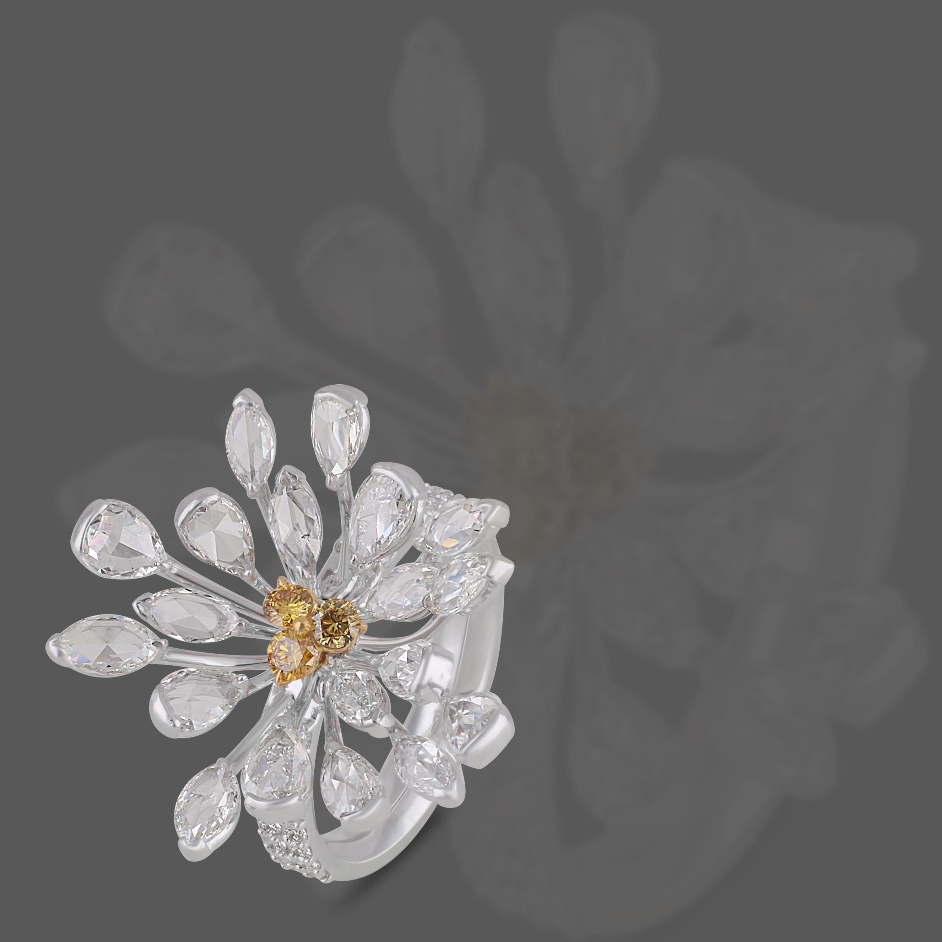 Studio Rêves Flared Daisy Yellow and White Diamonds Cocktail Ring in 18K Gold For Sale 4