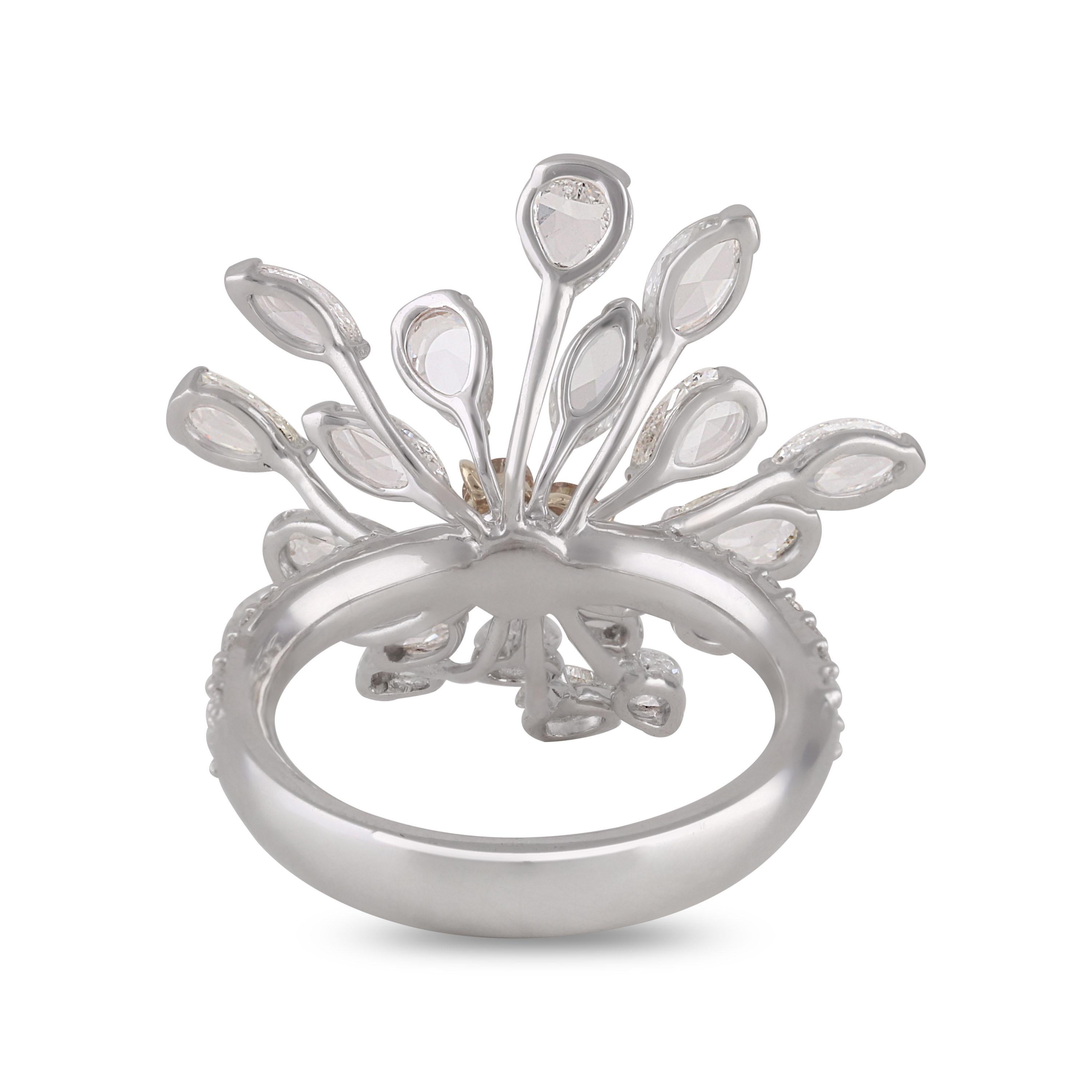 Studio Rêves Flared Daisy Yellow and White Diamonds Cocktail Ring in 18K Gold For Sale 3