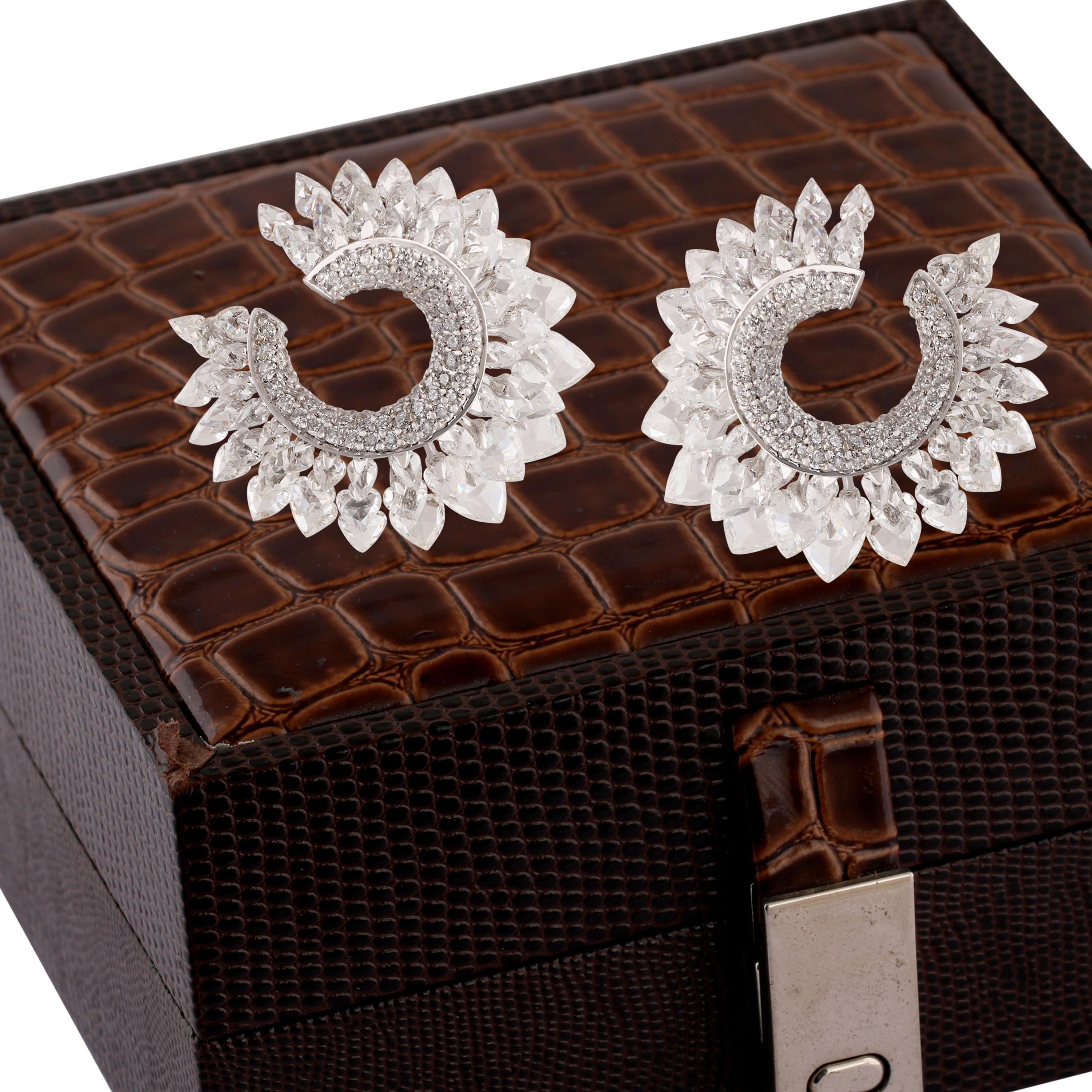 Studio Rêves Rose Cut Diamond Twisted Stud Earrings in 18 Karat Gold For Sale 4