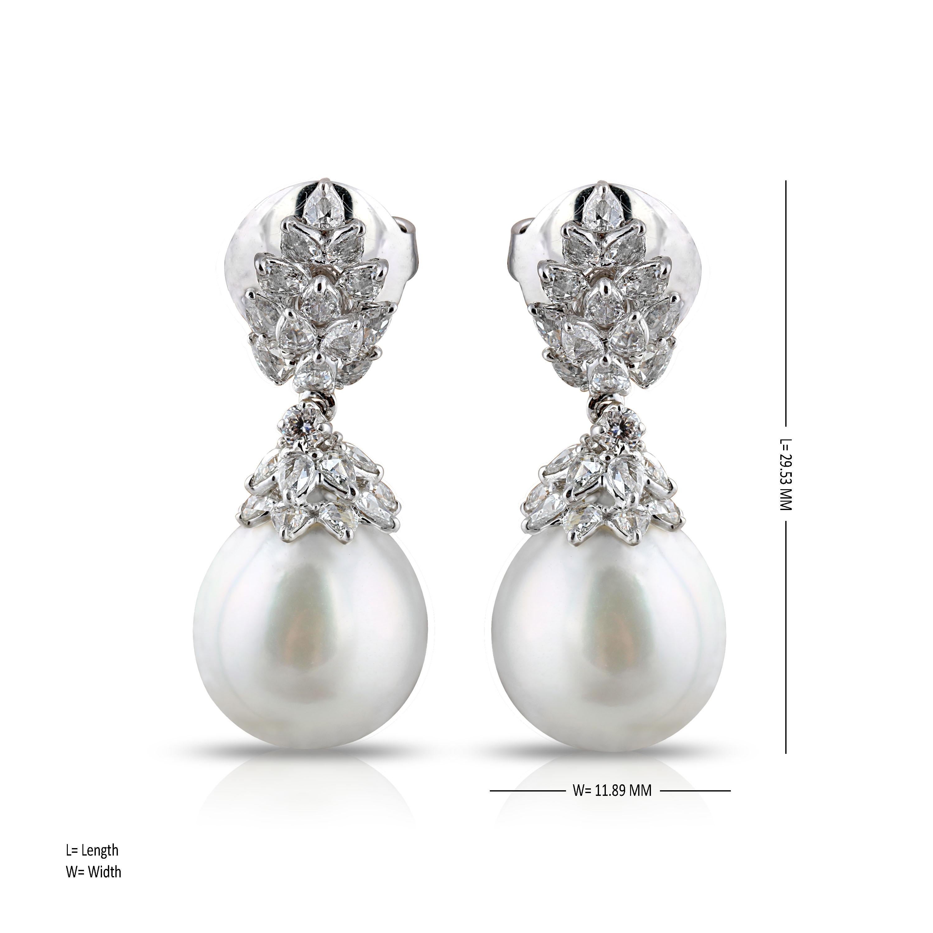 Women's Studio Rêves Rose Cut Diamonds and South Sea Pearls Earrings in 18 Karat Gold