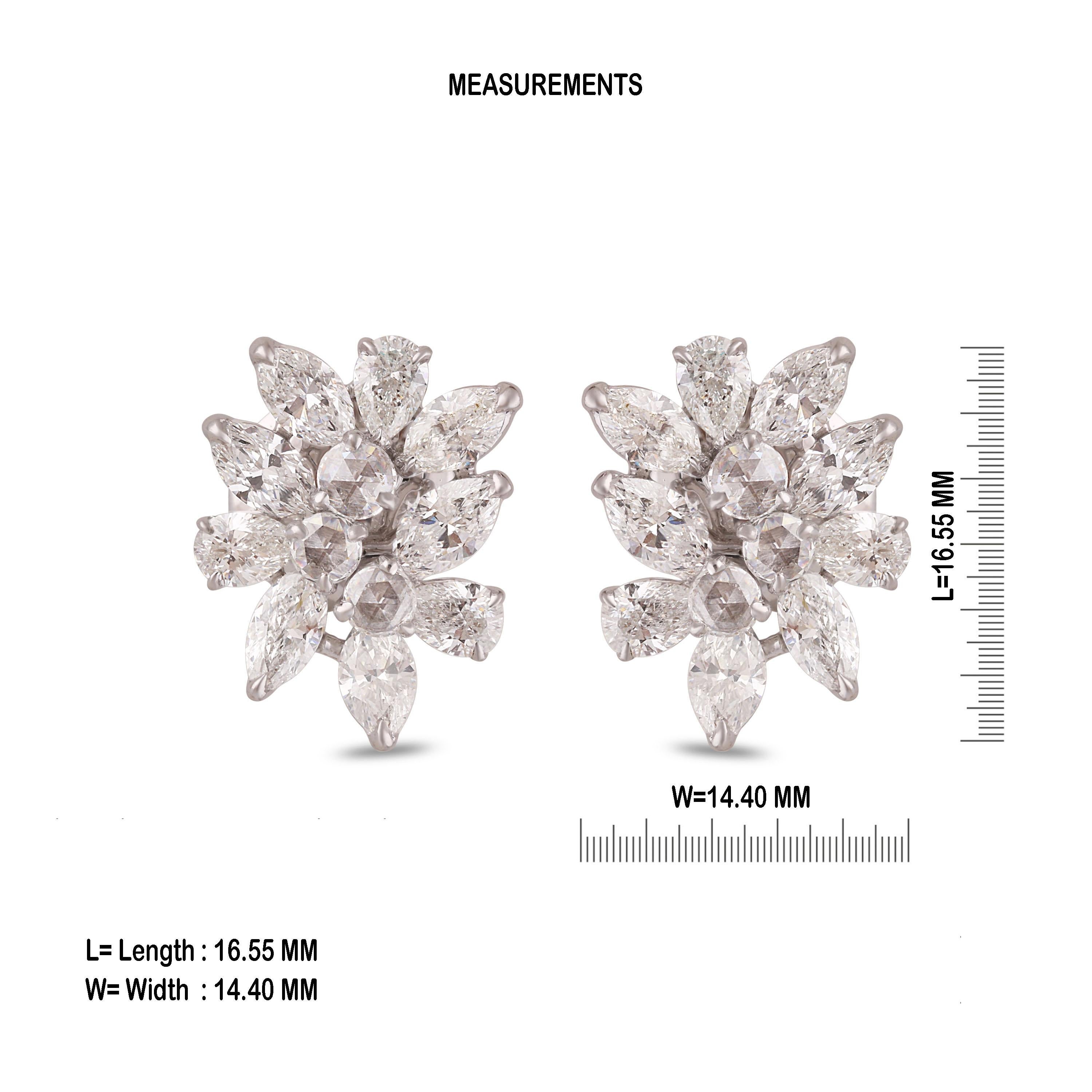 Studio Rêves - Boucles d'oreilles en or 18 carats avec diamants ronds taillés en rose et en grappe Neuf - En vente à Mumbai, Maharashtra