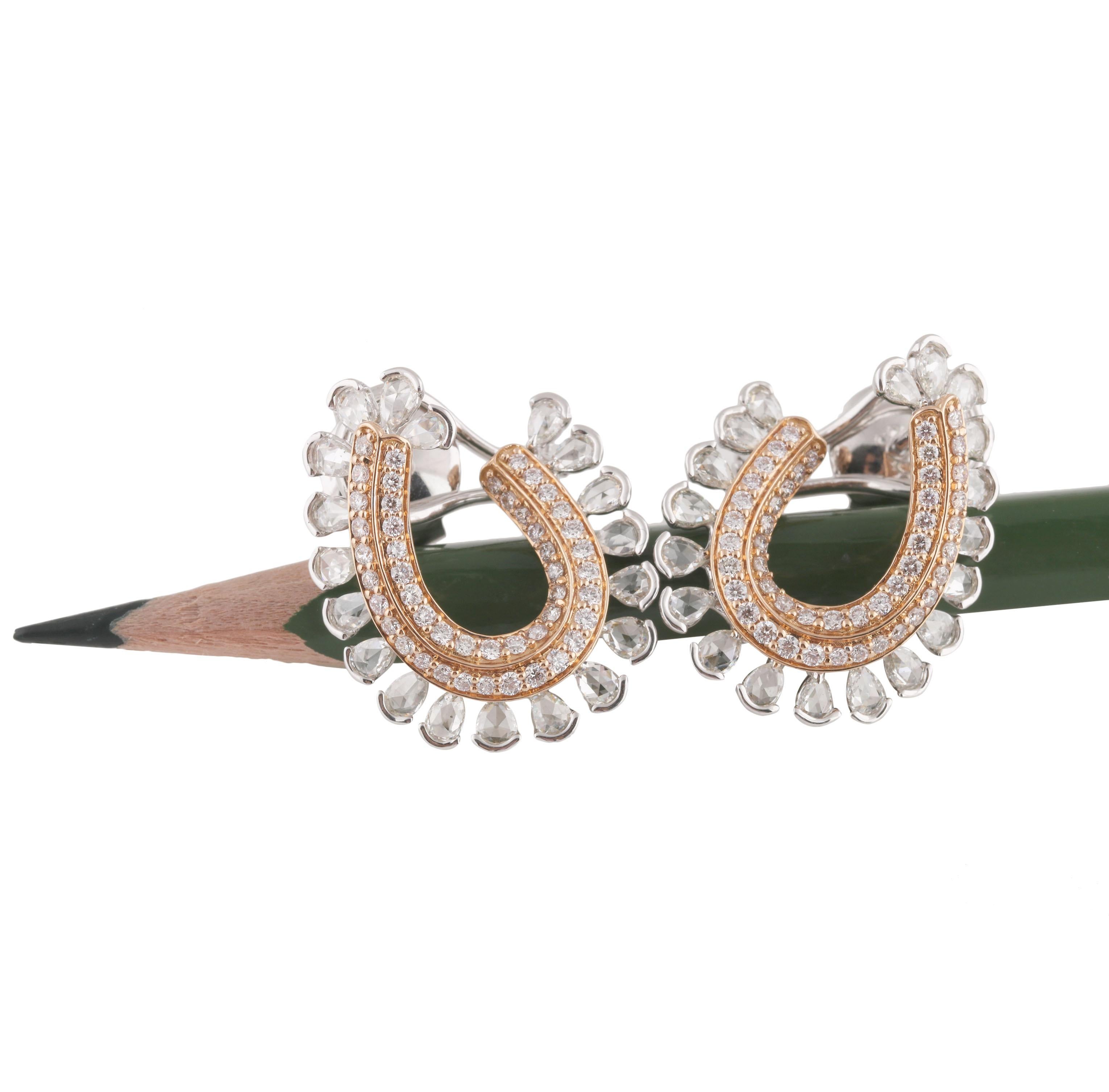 Studio Rêves Rosecut Orecchini contemporanei con diamante in oro 18 carati In condizioni Nuovo in vendita a Mumbai, Maharashtra