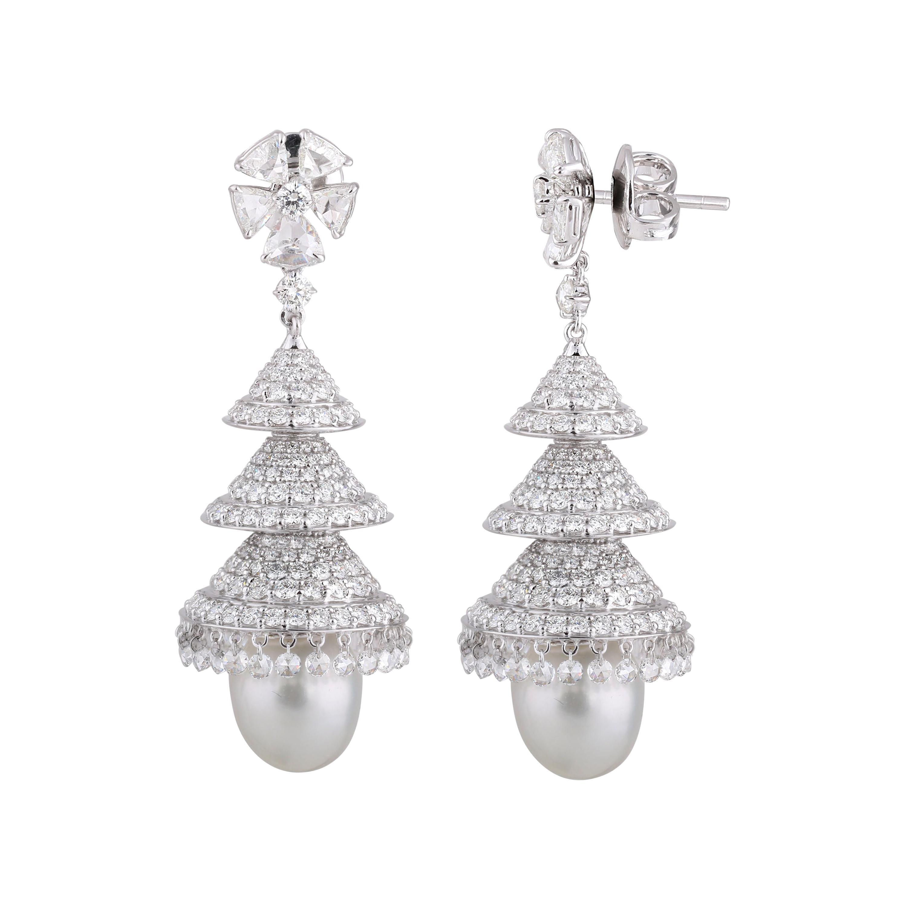 Rose Cut Studio Rêves Rosecut Diamonds and Pearl Chandelier Earrings in 18 Karat Gold For Sale