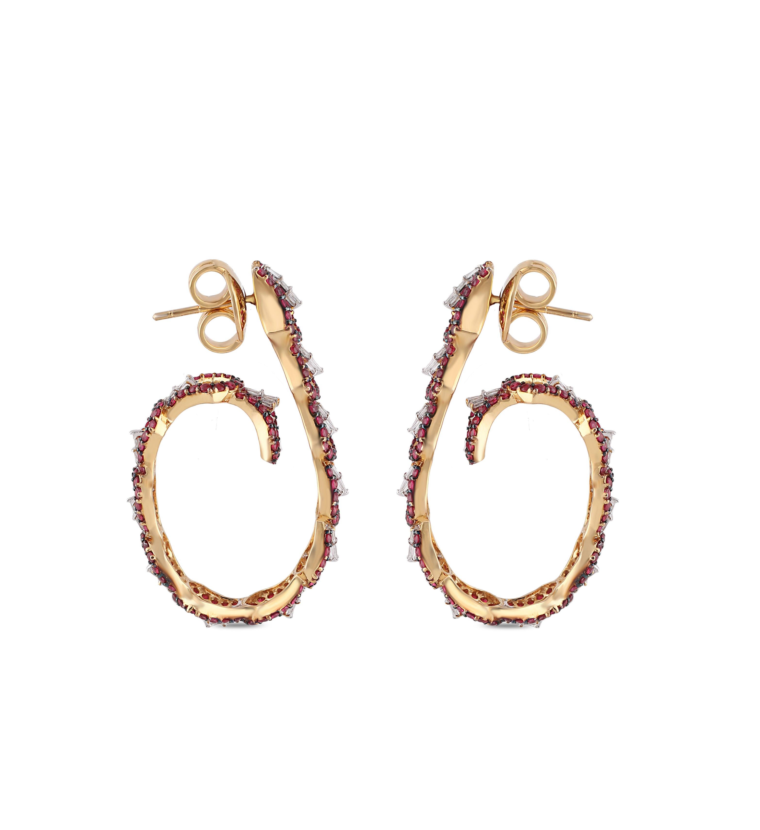 Studio Rêves Rubies with Tapered Baguette Diamond Hoop Earrings in 18 Karat Gold In New Condition For Sale In Mumbai, Maharashtra