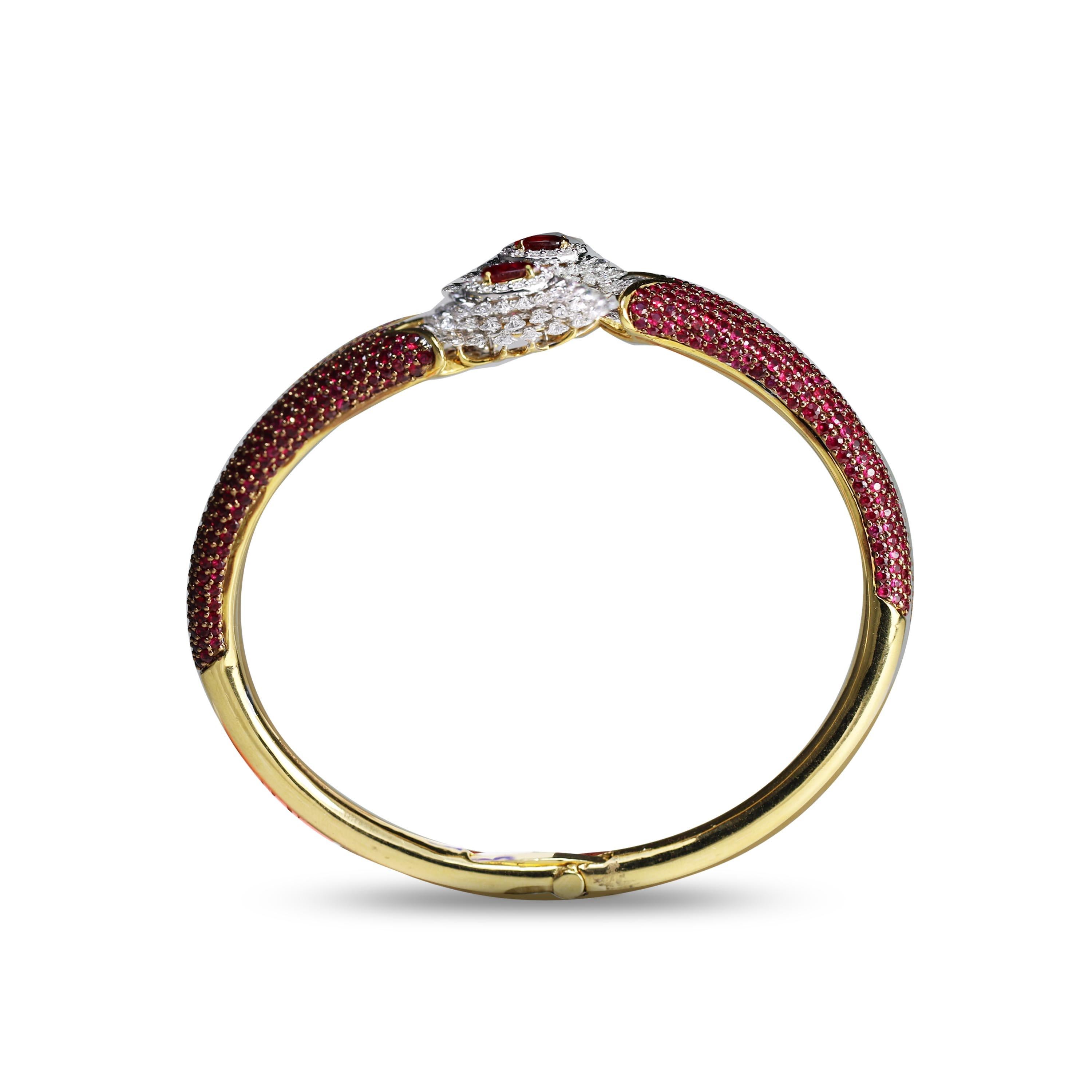 Studio Rêves Ruby with Rose Cut Diamond Modern Bracelet in 18 Karat Gold For Sale 2