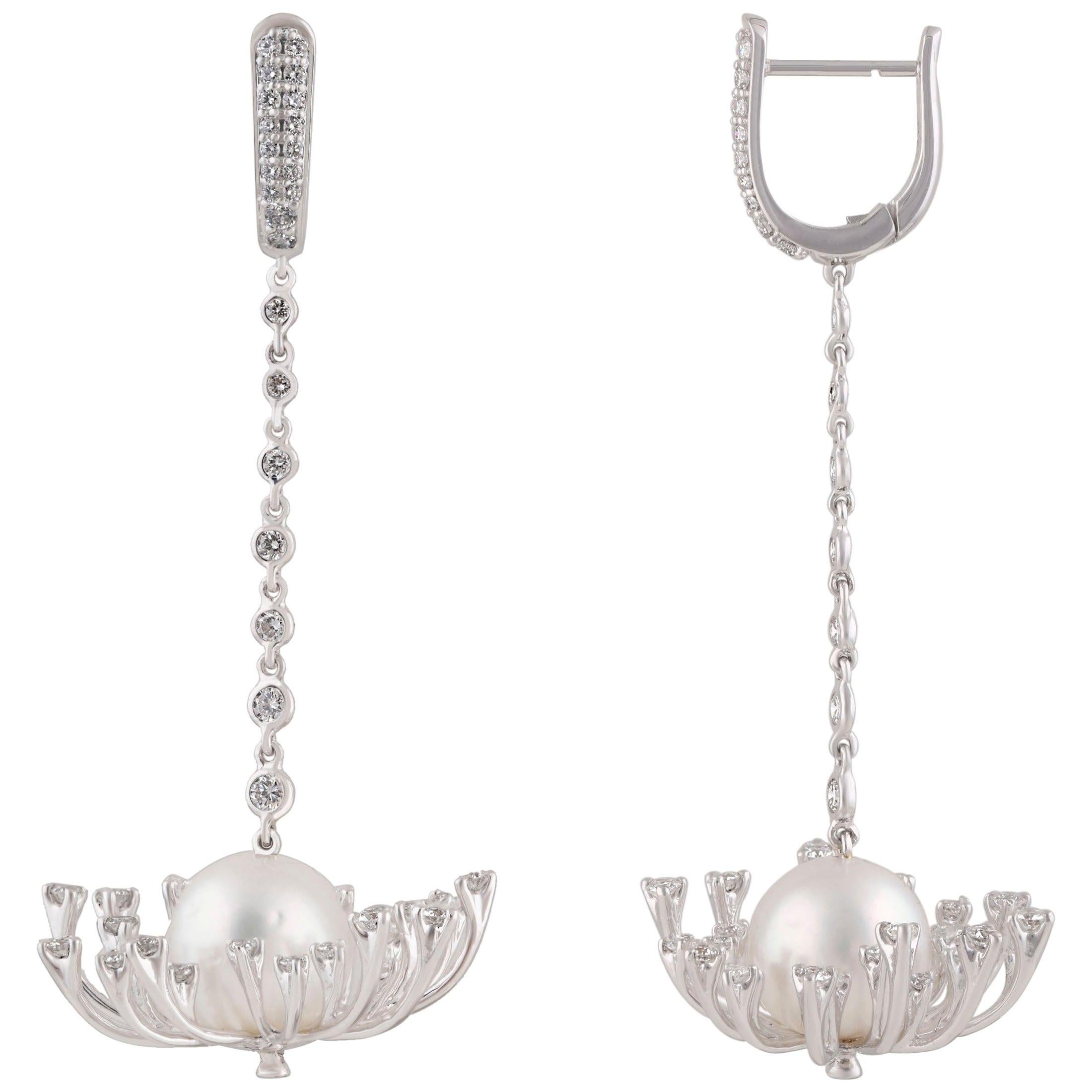 Studio Rêves Splash Orecchini a lampadario con diamanti e perle in oro bianco 18 carati