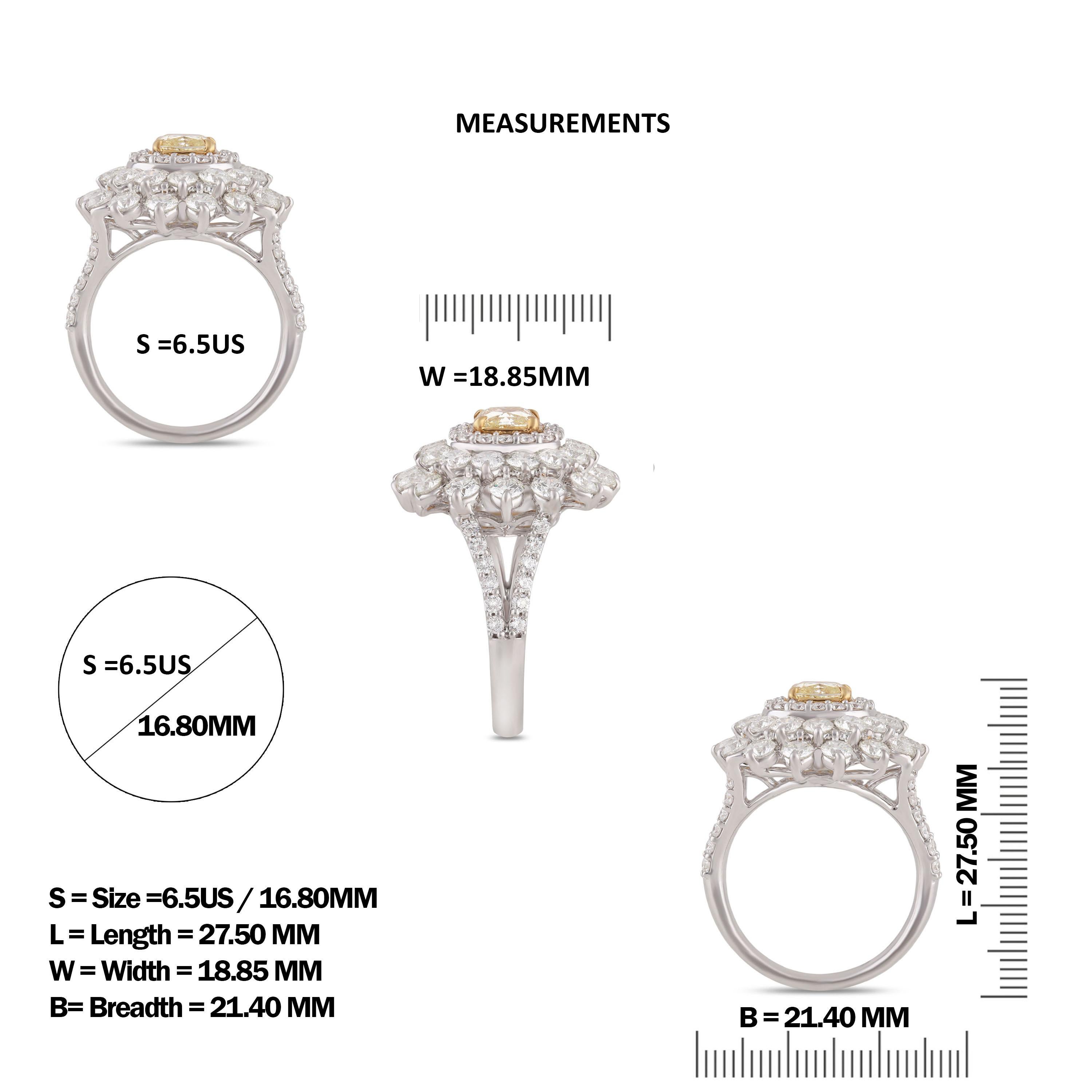 Modern Studio Rêves Starburst Diamond Ring in 18 Karat Gold For Sale