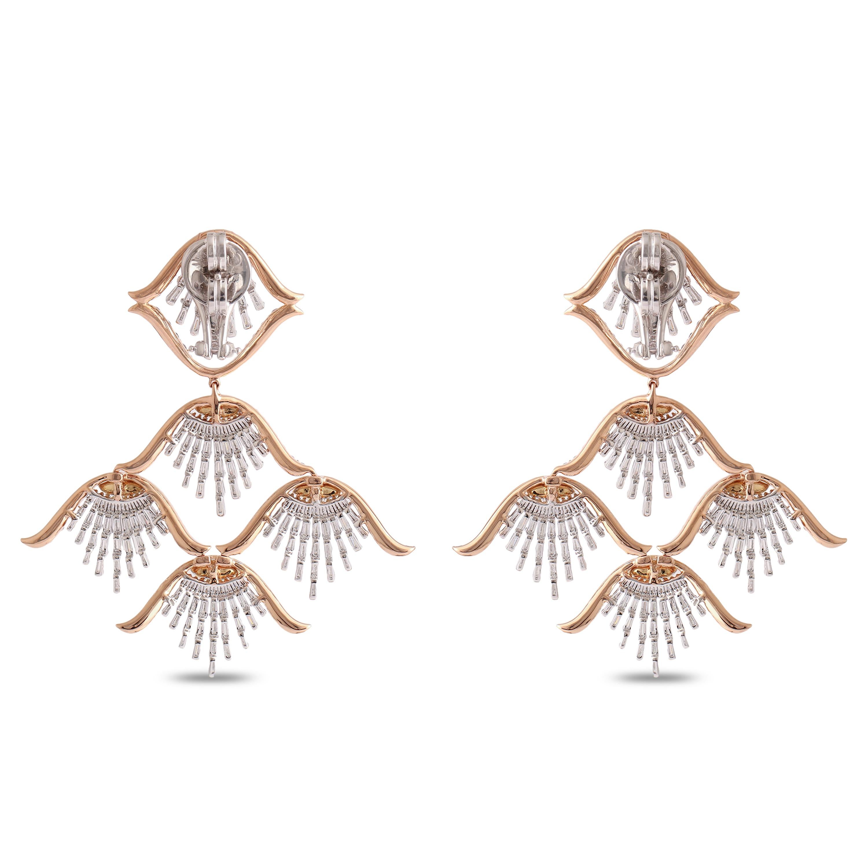 Studio Rêves Tri-Color Sea Shell Dangling Earrings in 18 Karat Gold For Sale 3