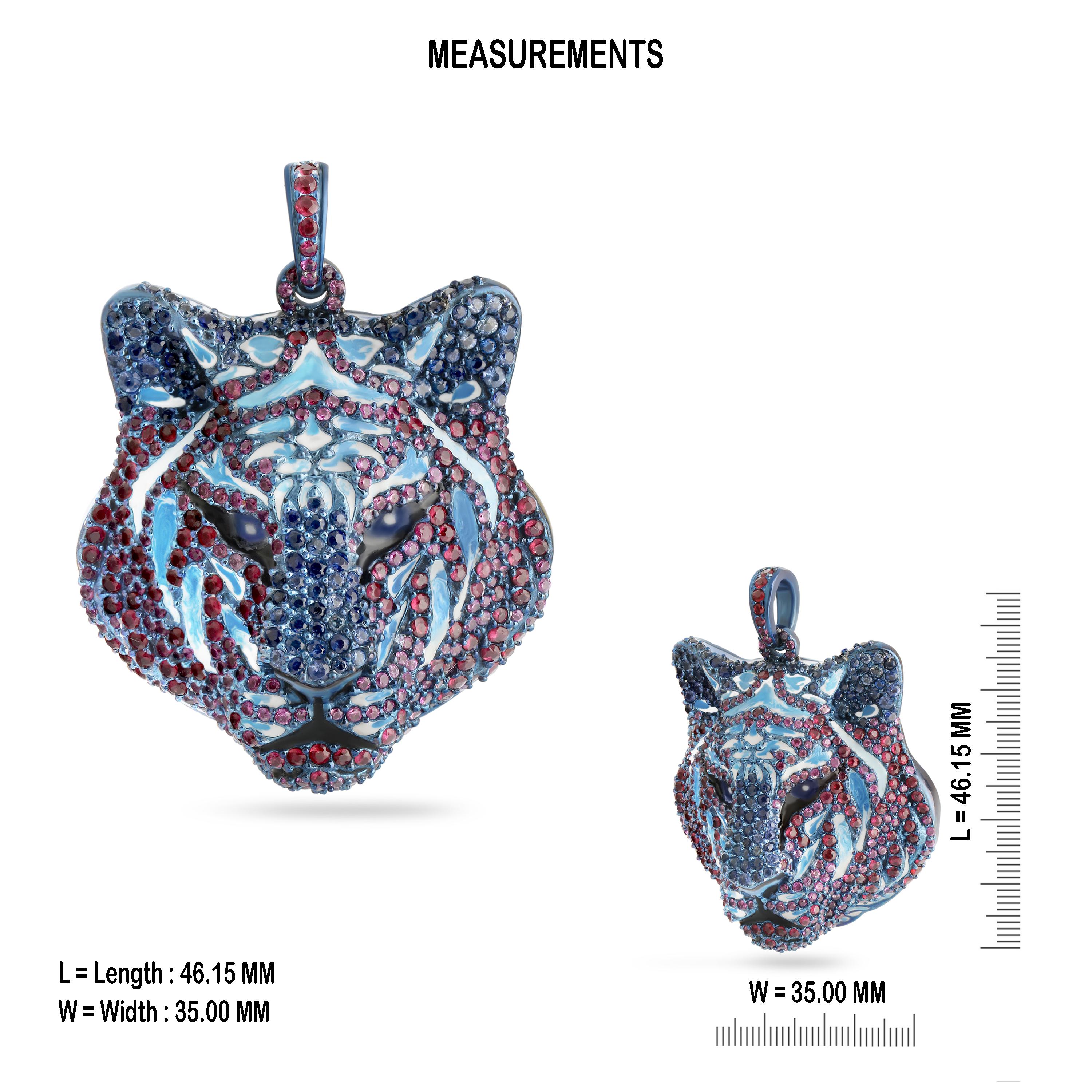 Studio Rêves Ciondolo Unisex Tigre in Titanio con Zaffiri Rosa, Blu e Rubino in vendita 4