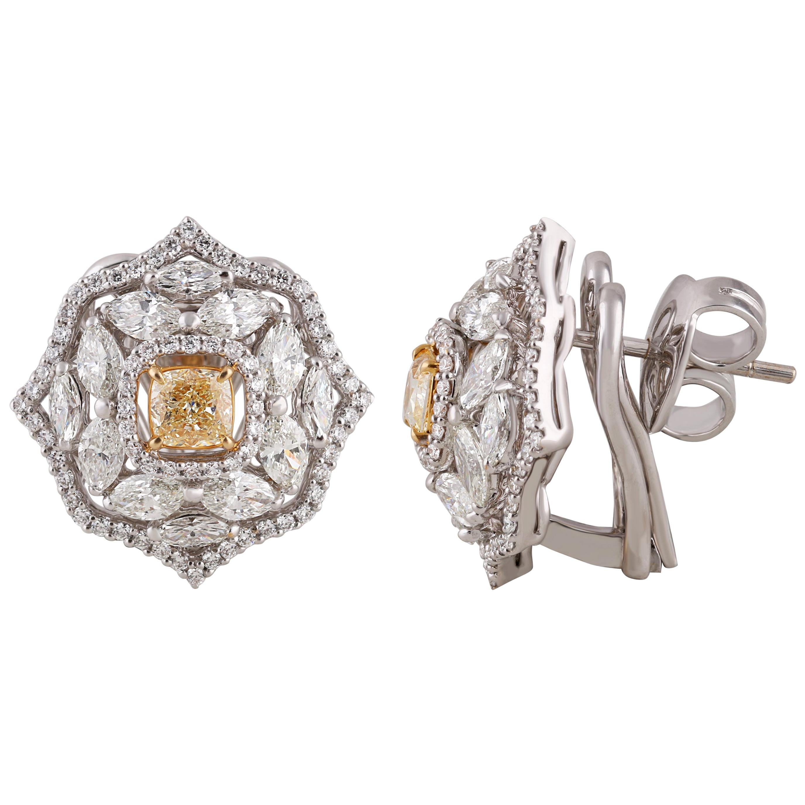 Studio Rêves Yellow Cushion Diamonds and White Diamonds Earrings in 18K Gold For Sale