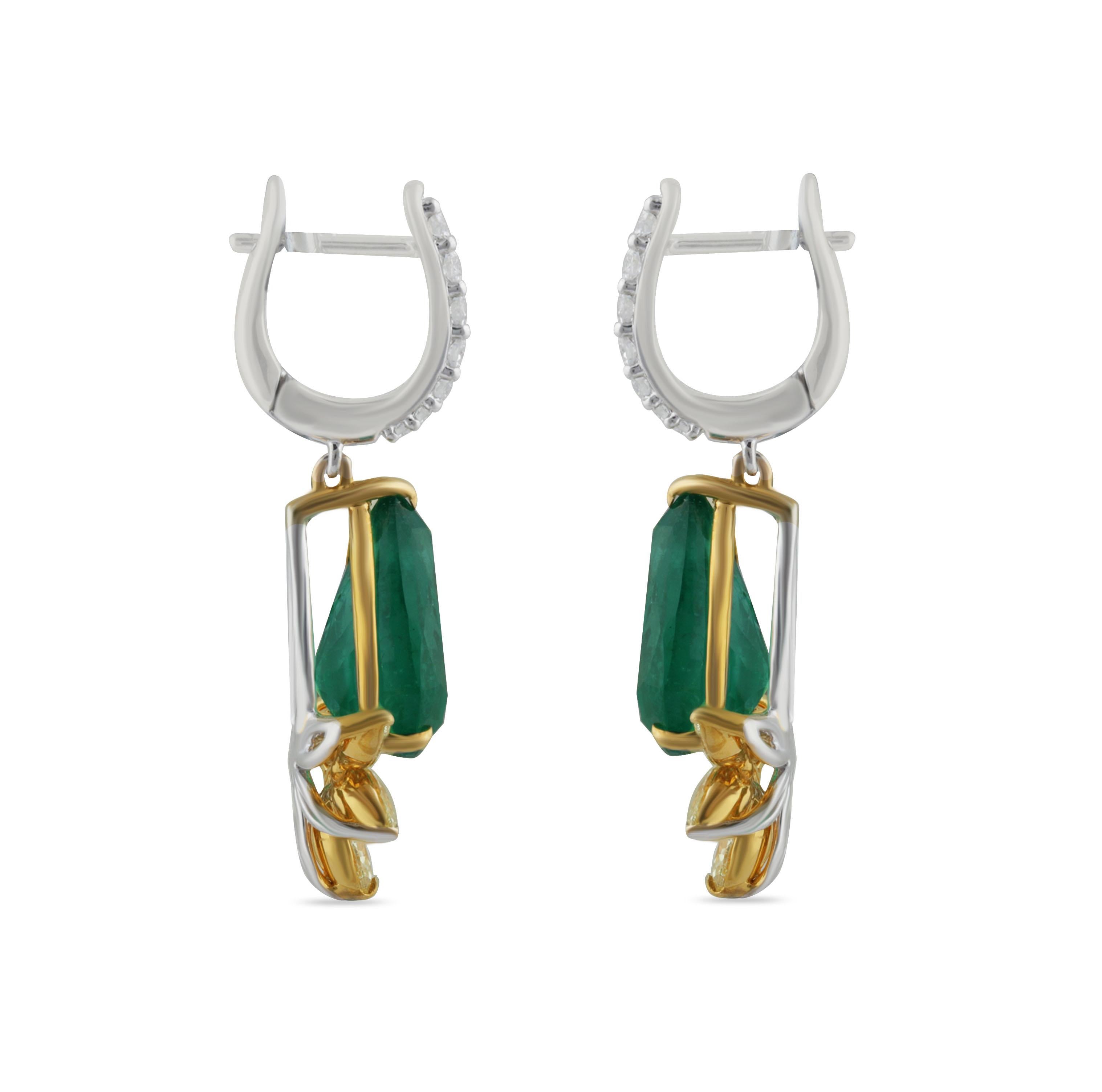 Studio Rêves Yellow Marquise and Emeralds Drop Earrings in 18 Karat Gold For Sale 1