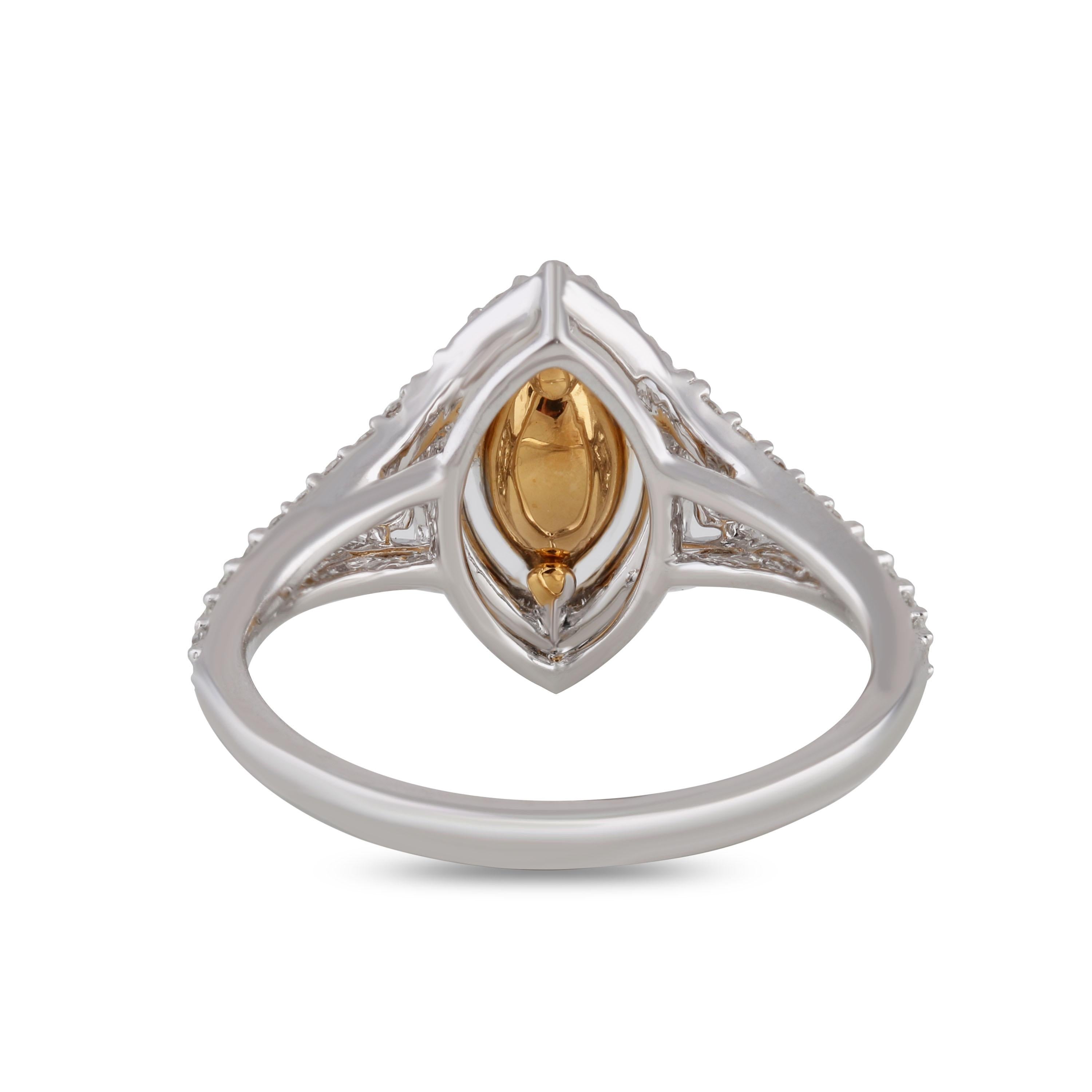 Studio Rêves Yellow Marquise Engagement Ring in 18 Karat Gold For Sale 1