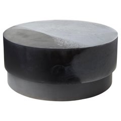 Studio Sturdy Floating Round Table – Charcoal & Soft Grey Resin