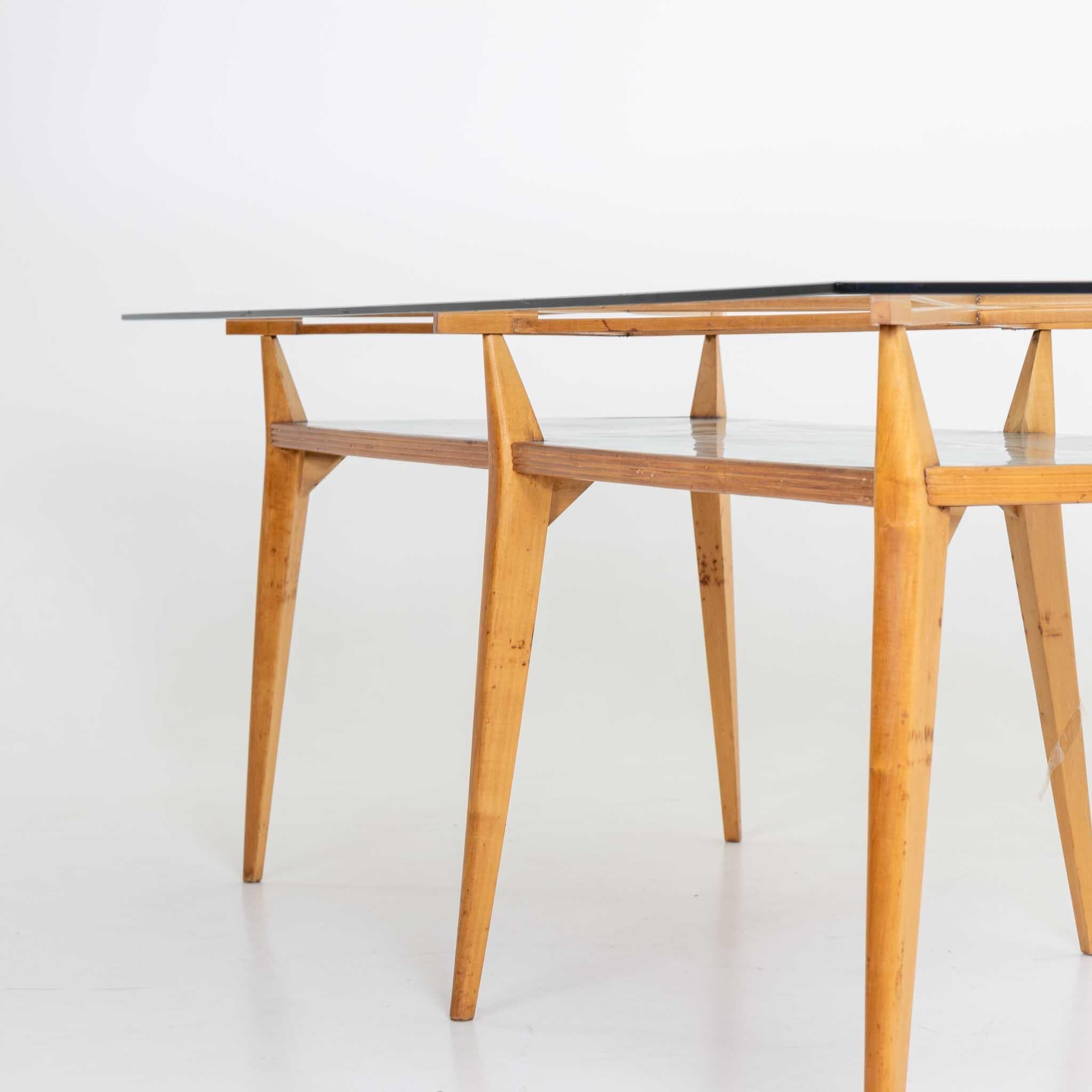 Studio-Tisch, entworfen von Vittorio Armellini, Italien, Mitte des 20. Jahrhunderts (Italienisch) im Angebot