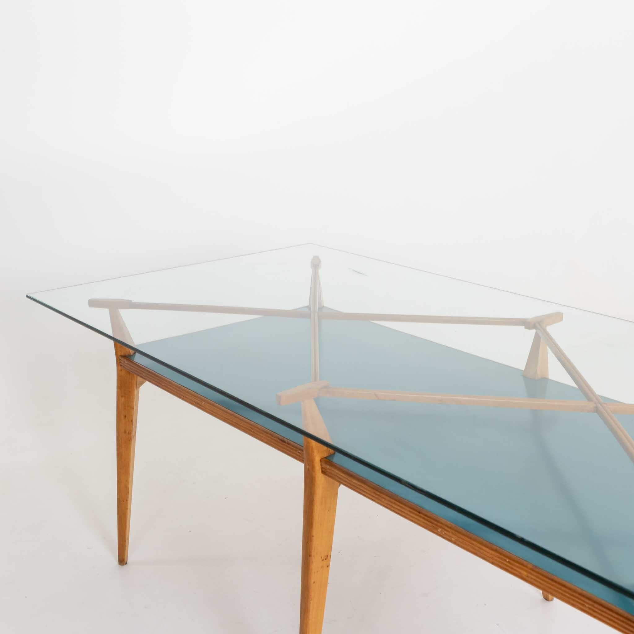 Bois Table Studio, designée par Vittorio Armellini, Italie Milieu du 20ème siècle en vente