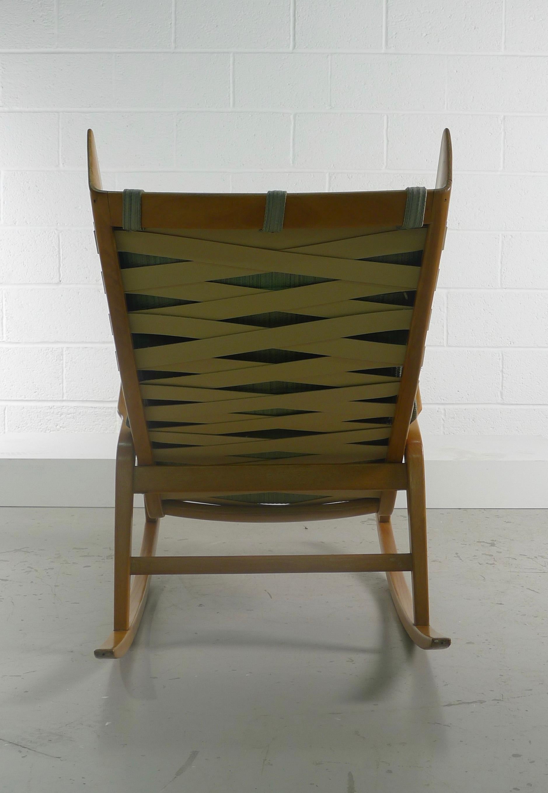 Wood Studio Technica Cassina, Rocking Chair Model 572, circa 1955