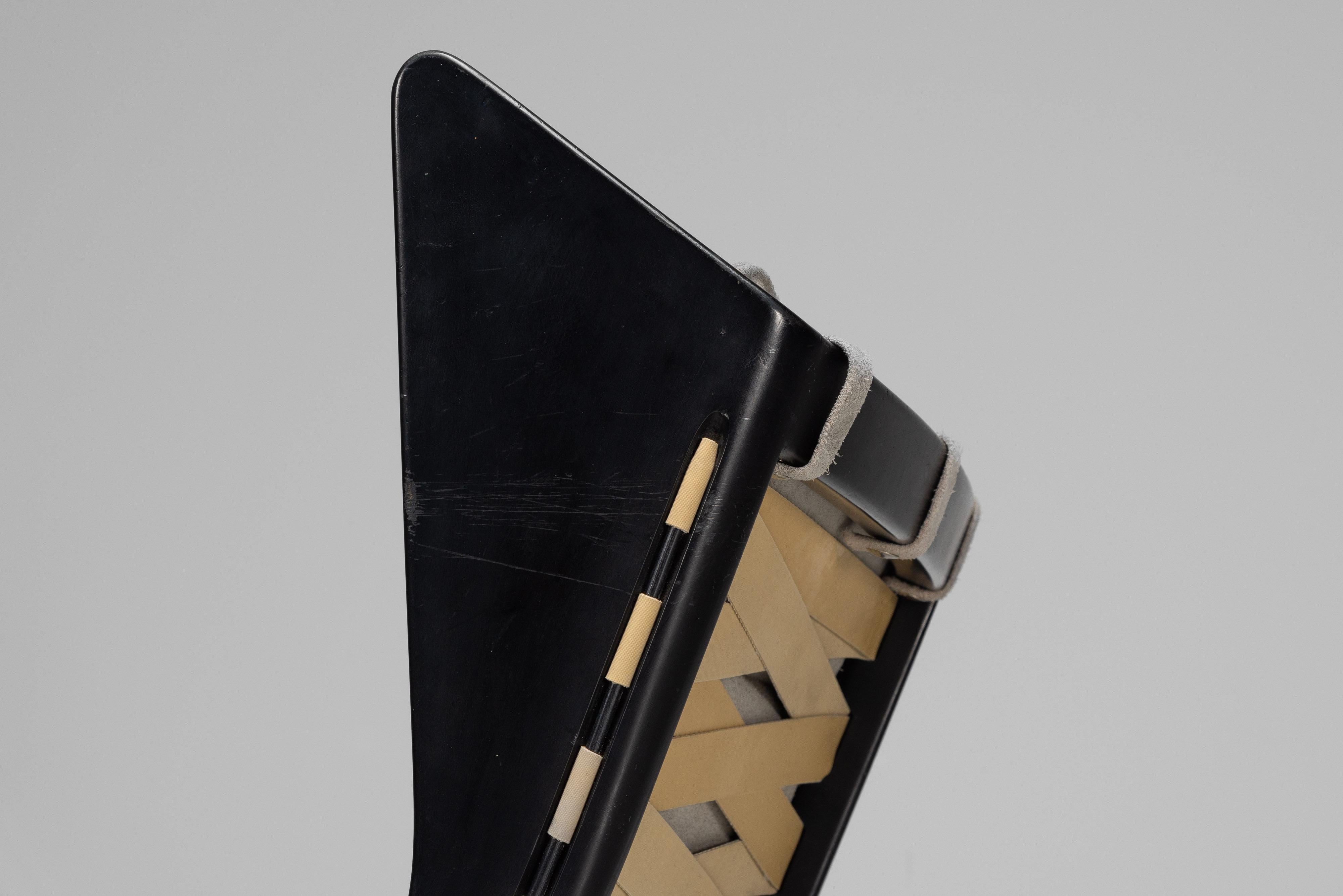 Studio Tecnico Cassina Schaukelstuhl hergestellt in Italien 1955 im Angebot 7