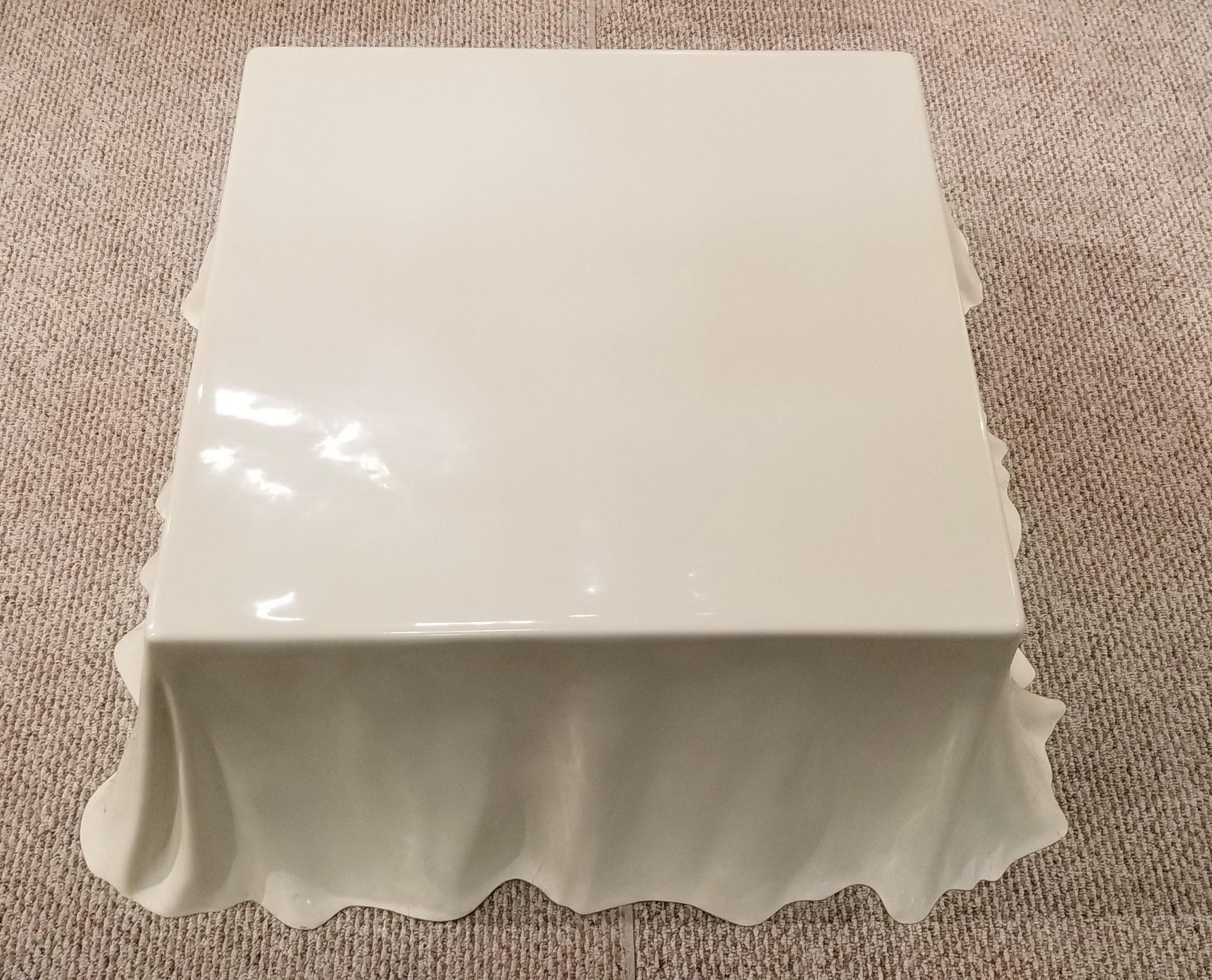 Couchtisch 'Tovaglia' von Studio Tetrarch für Alberto Bazzani, 1969 im Zustand „Gut“ im Angebot in Dallas, TX