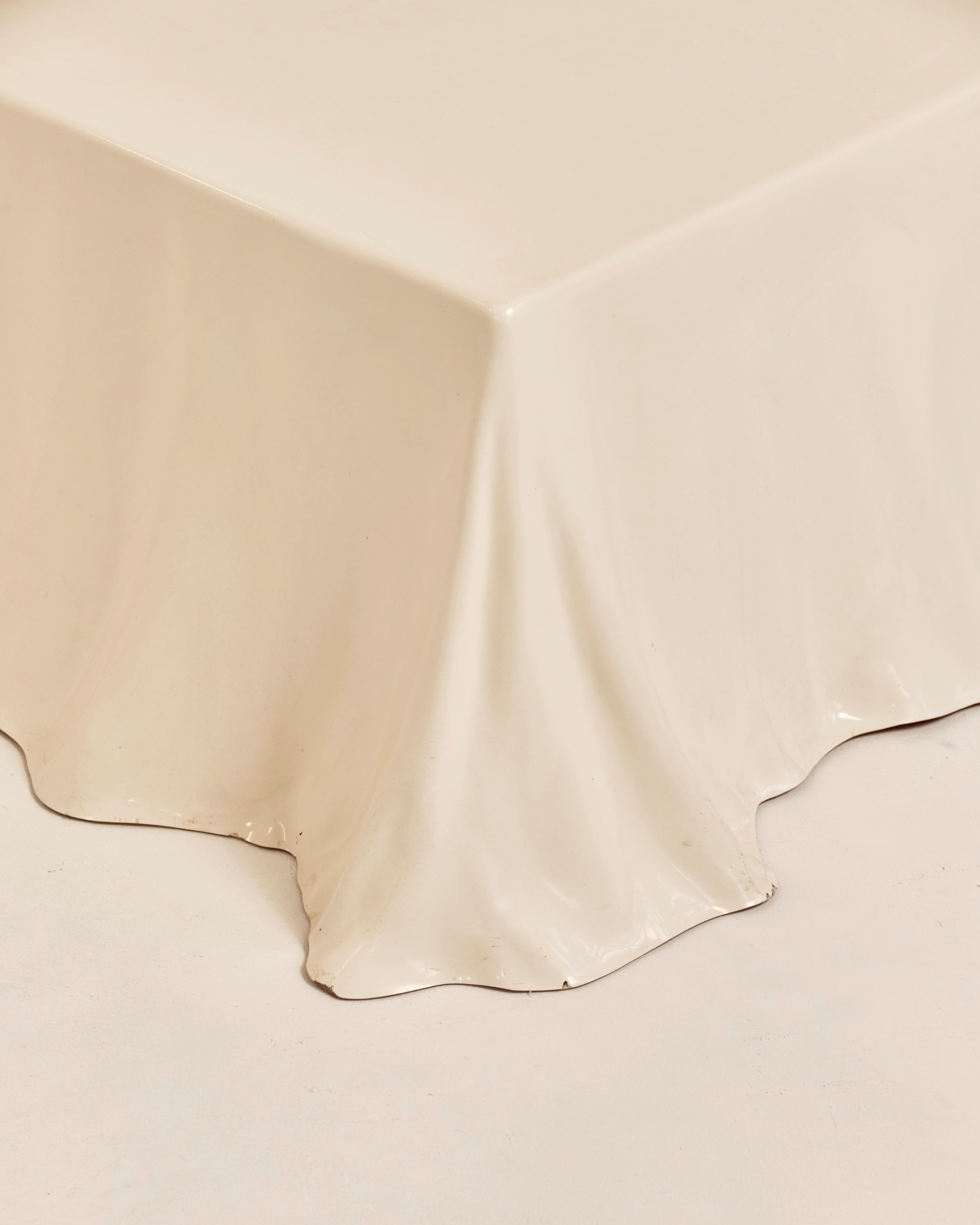 Studio Tetrarch 'Tovaglia' Tablecloth Coffee Table for Alberto Bazzani In Good Condition For Sale In Brooklyn, NY
