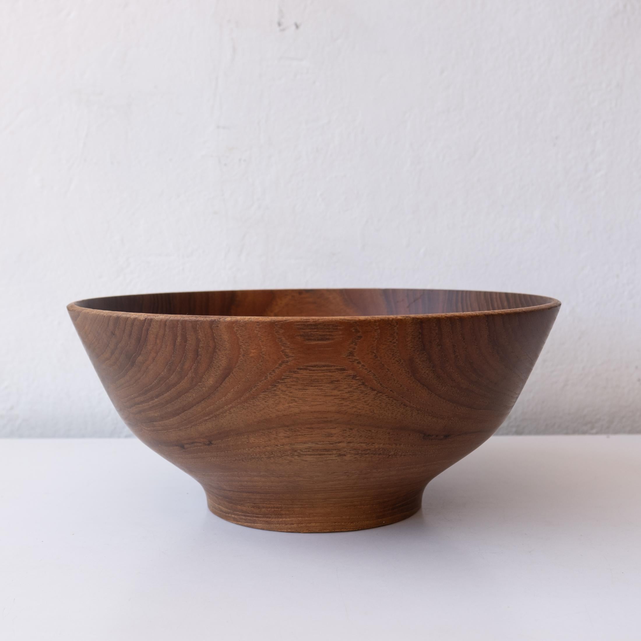 Studio Turned Teak Footed Bowl by Bob Stocksdale For Sale 5